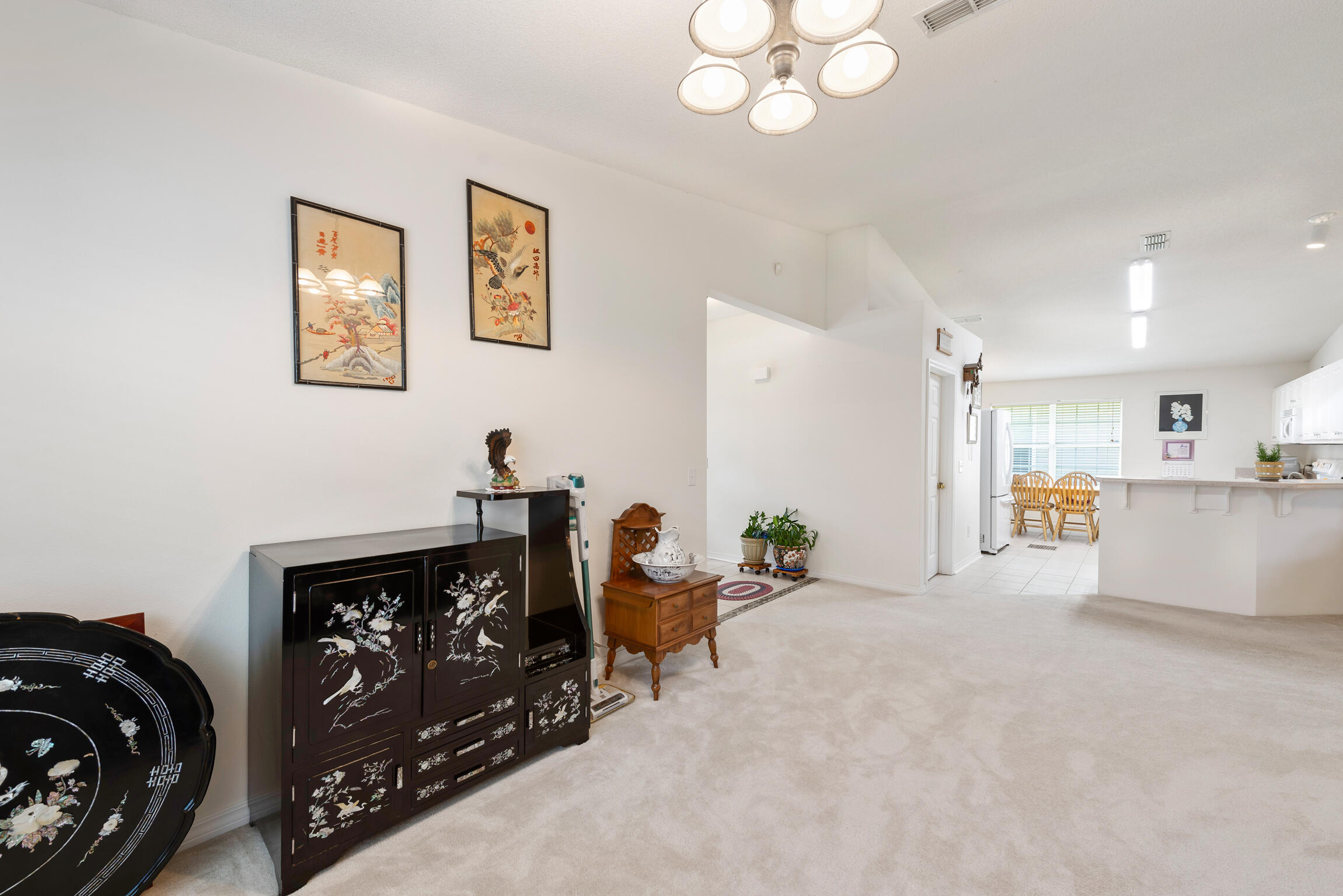 KINGSFIELD COURTYARD - Residential