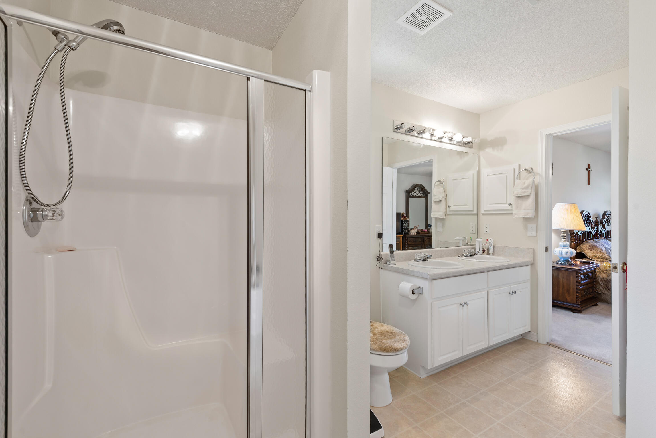 KINGSFIELD COURTYARD - Residential