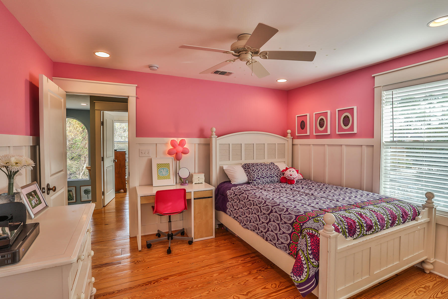 HOLIDAY SHORES ESTATES - Residential