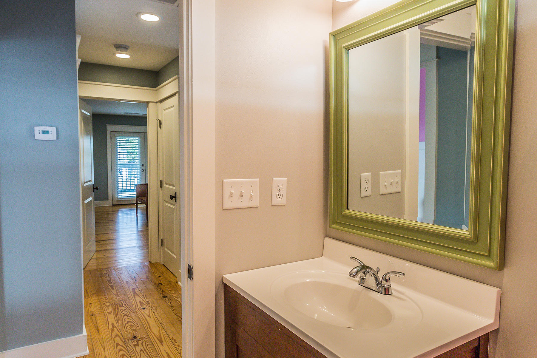 HOLIDAY SHORES ESTATES - Residential