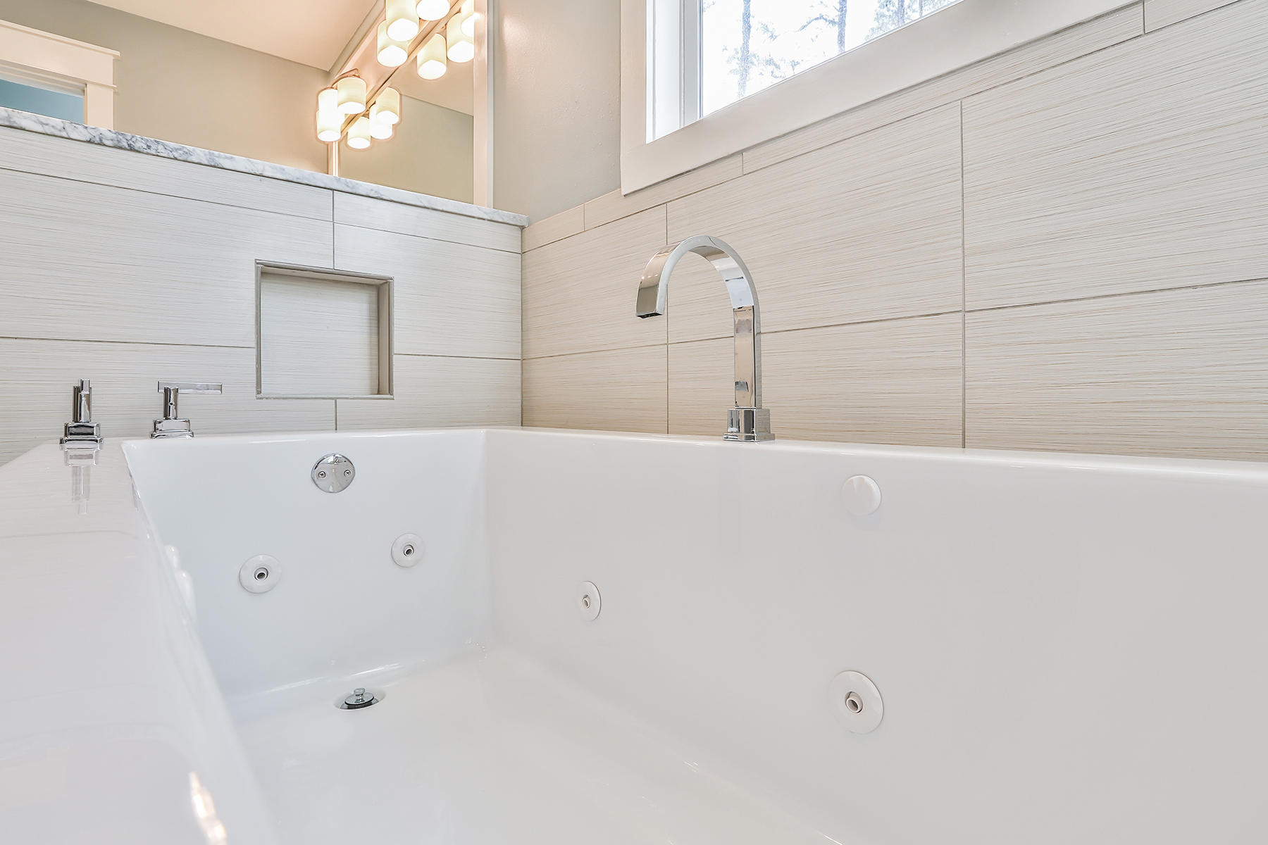 HOLIDAY SHORES ESTATES - Residential