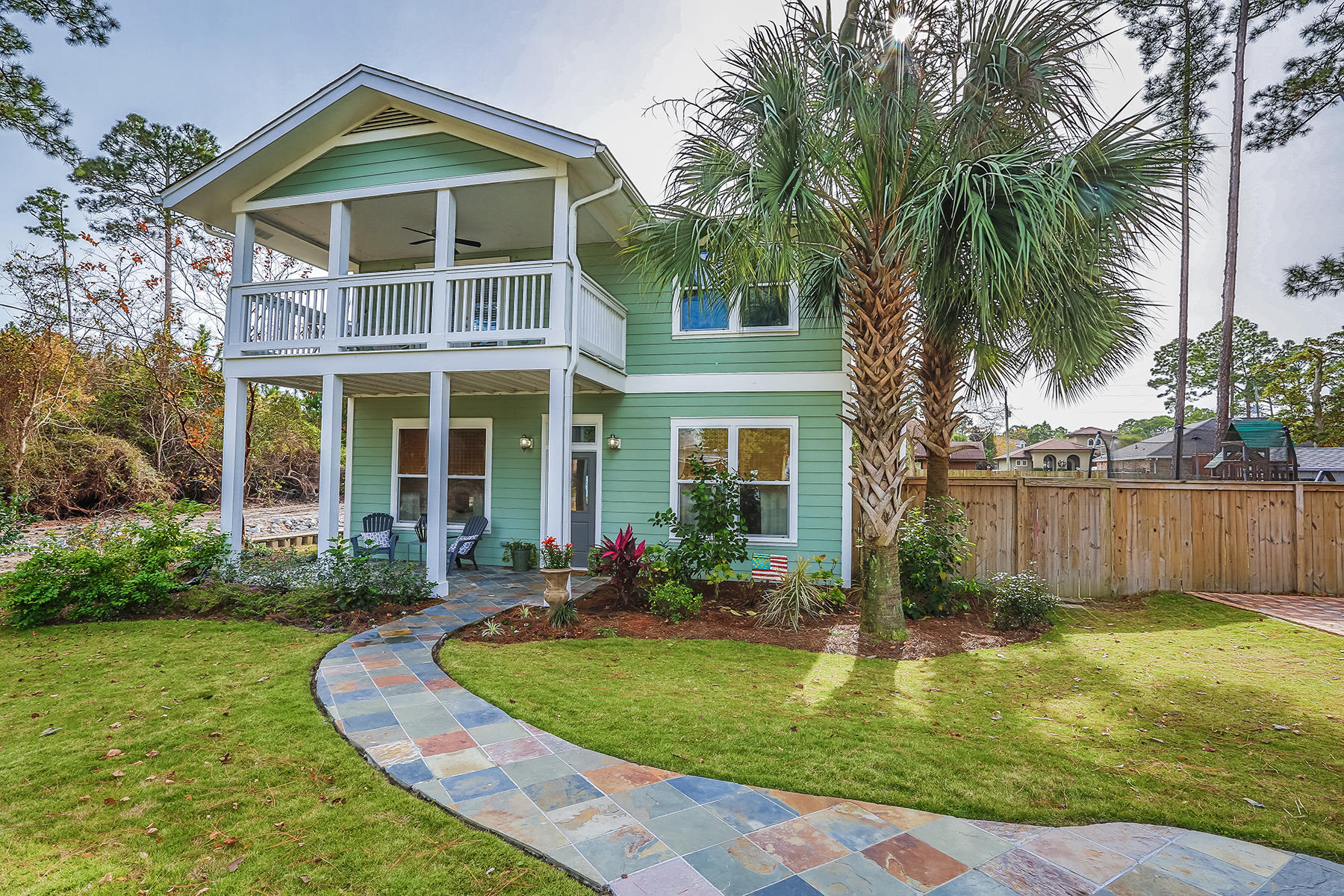 HOLIDAY SHORES ESTATES - Residential