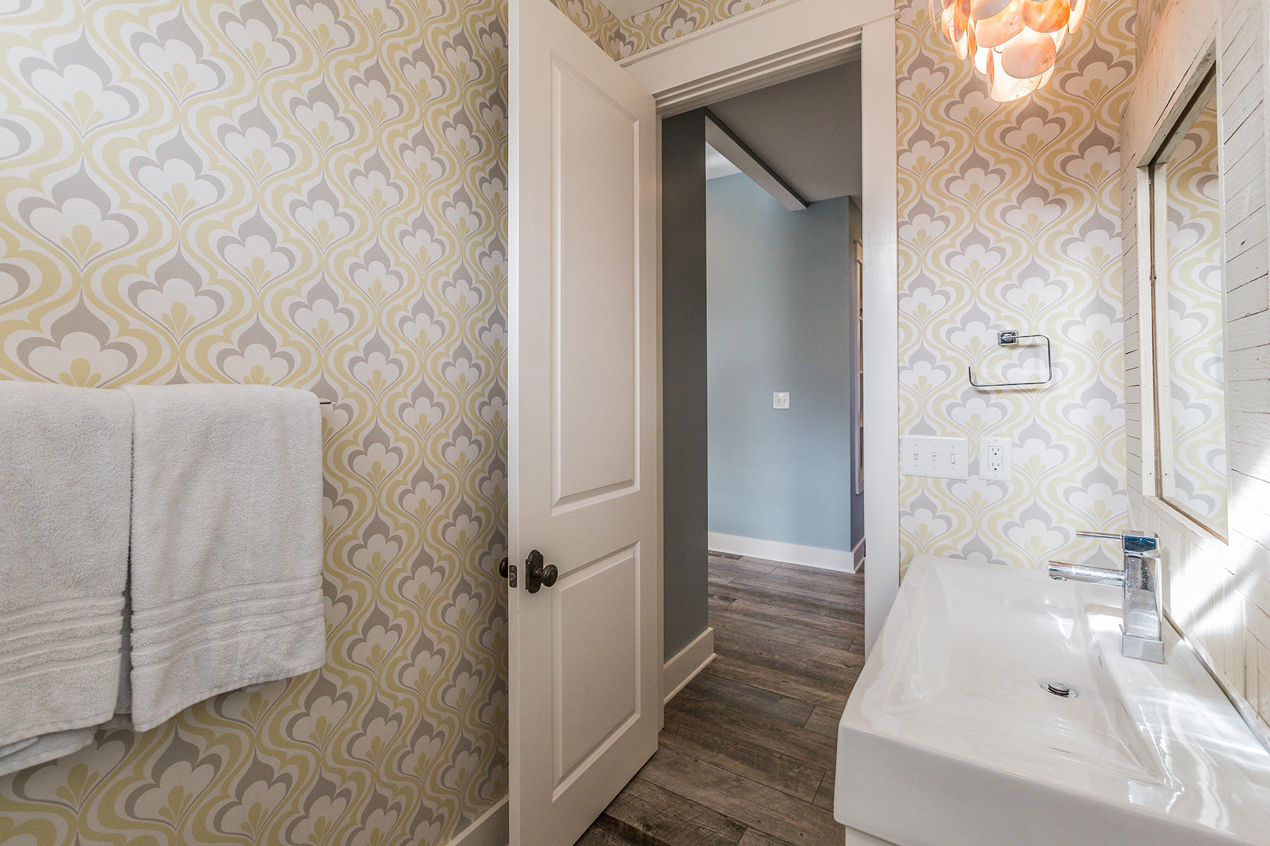 HOLIDAY SHORES ESTATES - Residential