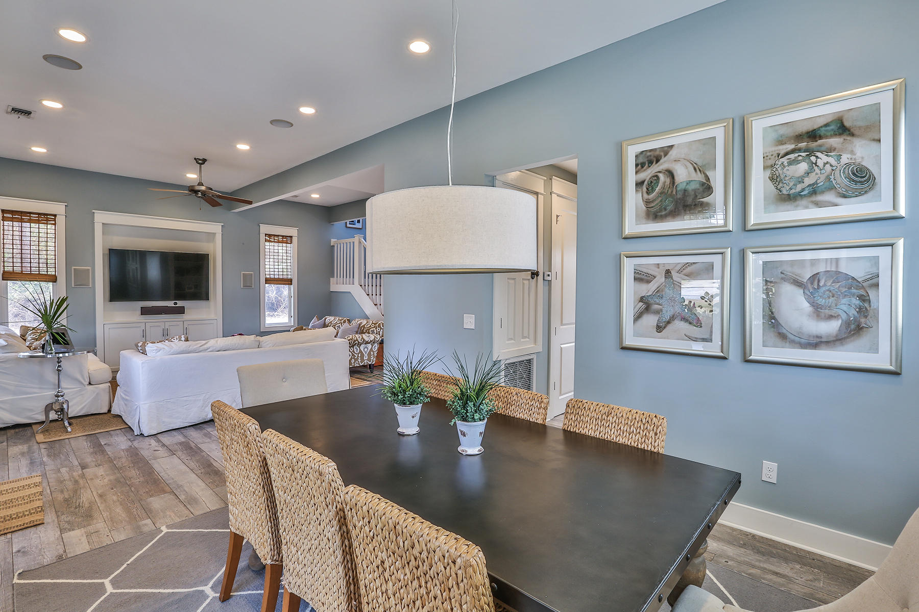 HOLIDAY SHORES ESTATES - Residential