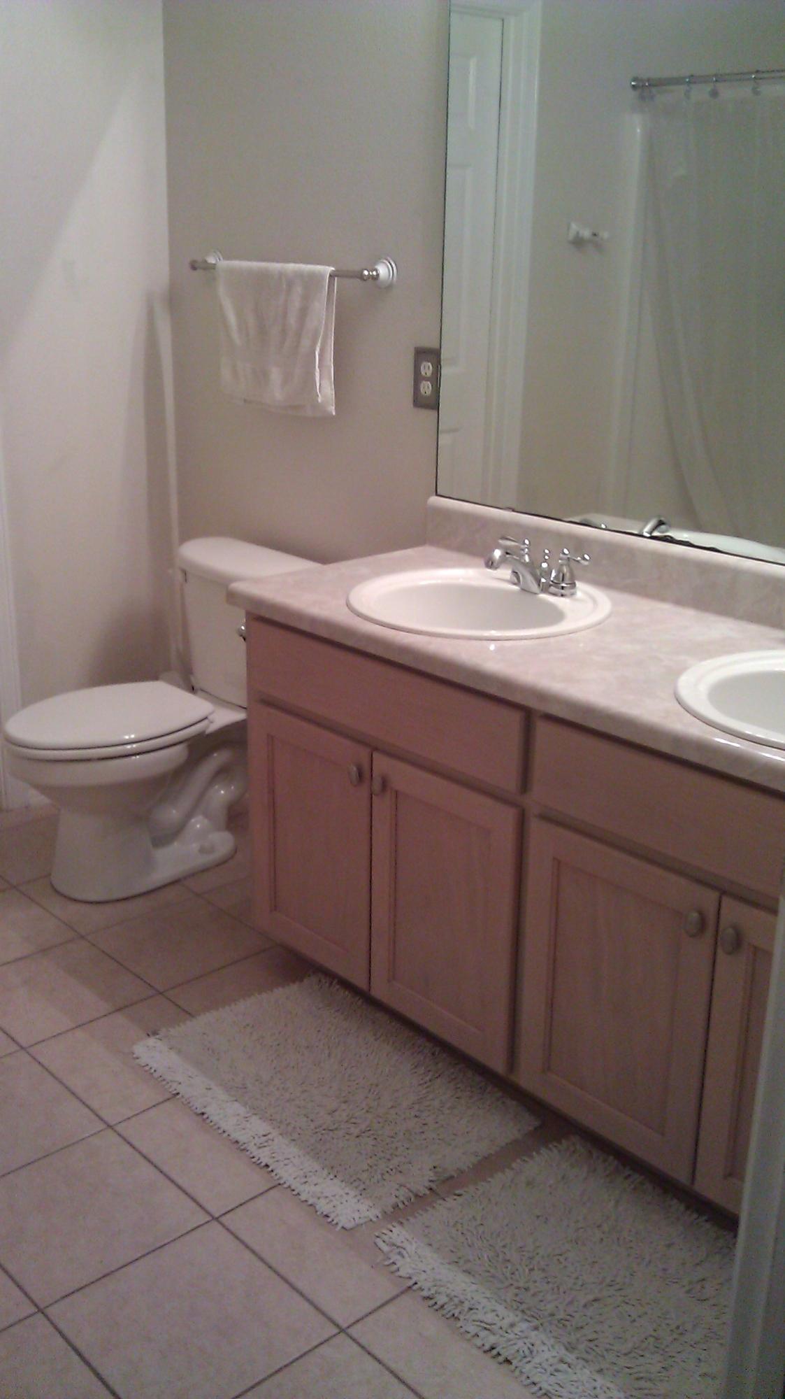 EMERALD VILLAGE S/D - Residential Lease