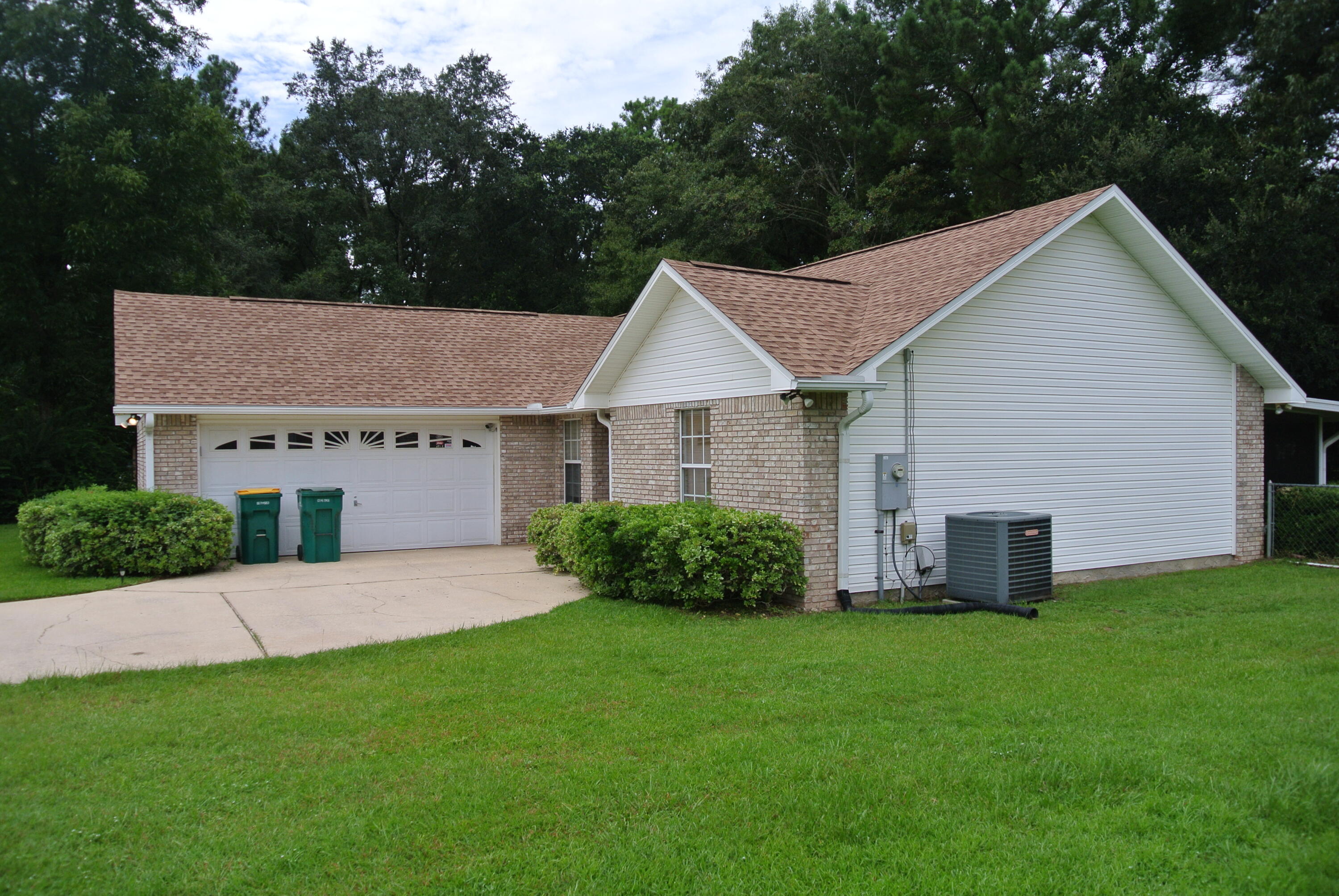 DOGWOOD ESTATES - Residential