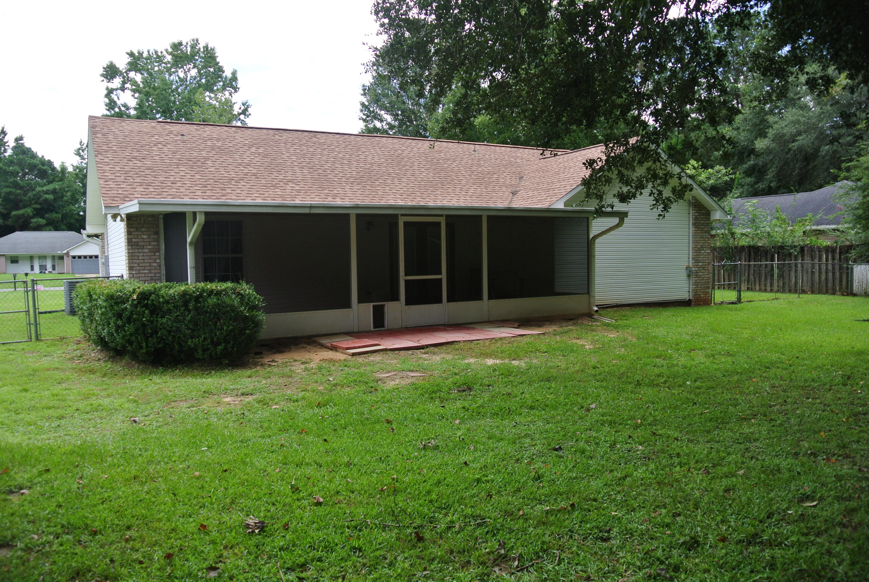 DOGWOOD ESTATES - Residential