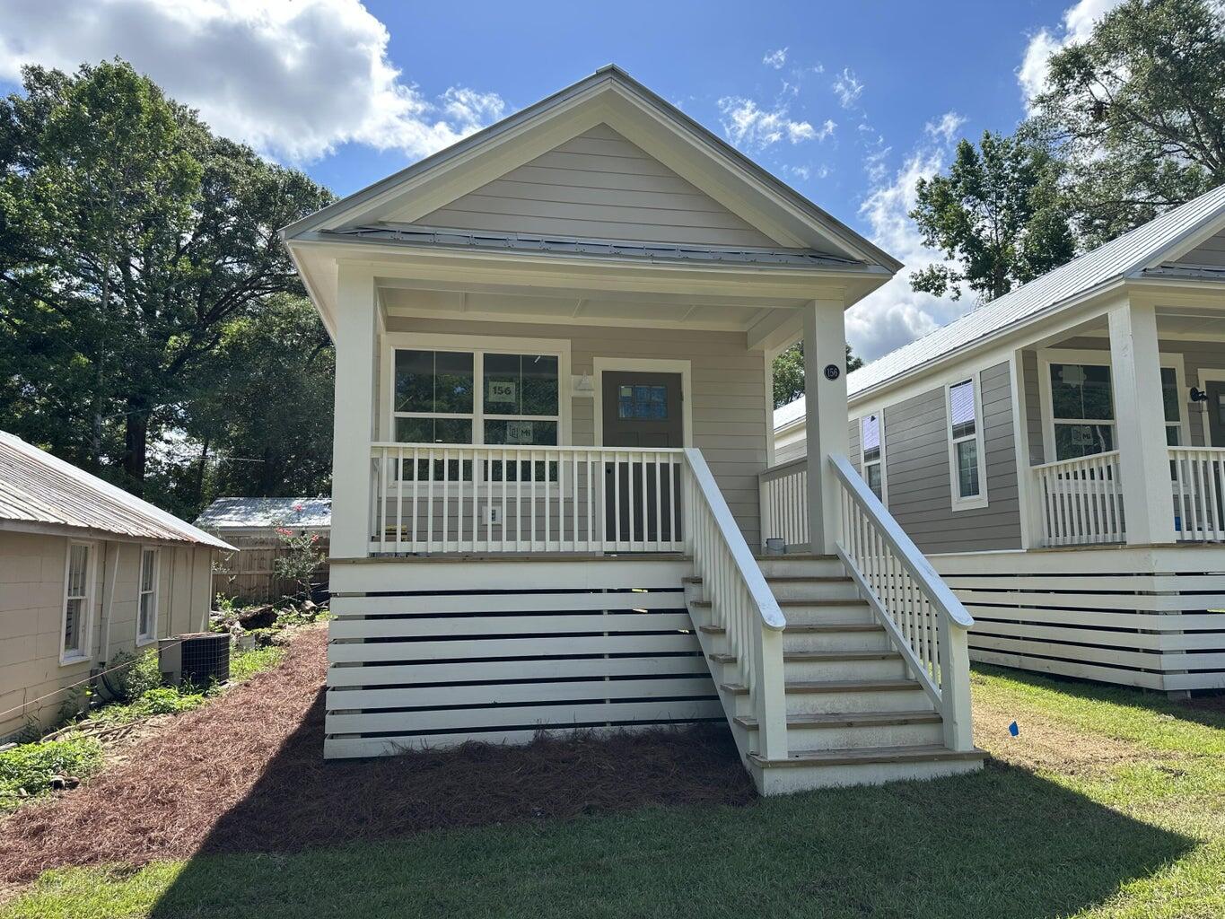 Affordable home within walking distance of growing Historic Defuniak Springs. Cozy 2-bedroom 1 bath home with plenty of parking in the rear of the home. Open floor plan with a quartz countertop kitchen and a living room spacious enough for a sectional. Kitchen comes equipped with Samsung Stainless Steel appliances. This home has an inviting front porch with a smaller front yard. Survey available.