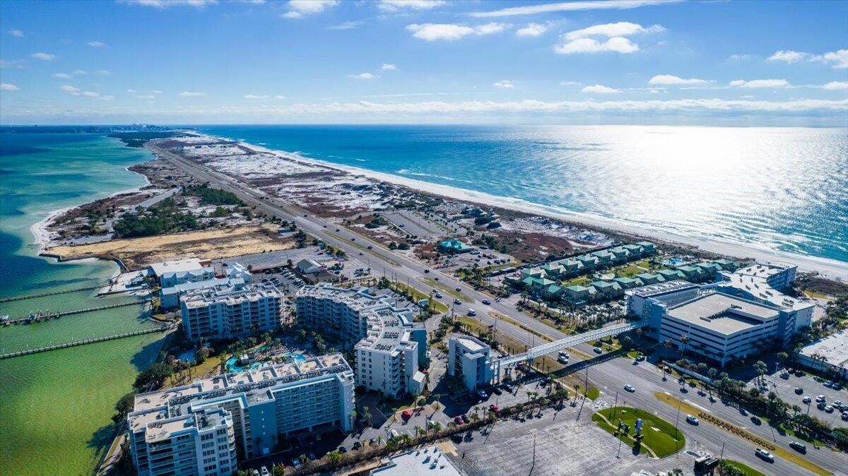 Destin West Beach and Bay Resort - Residential