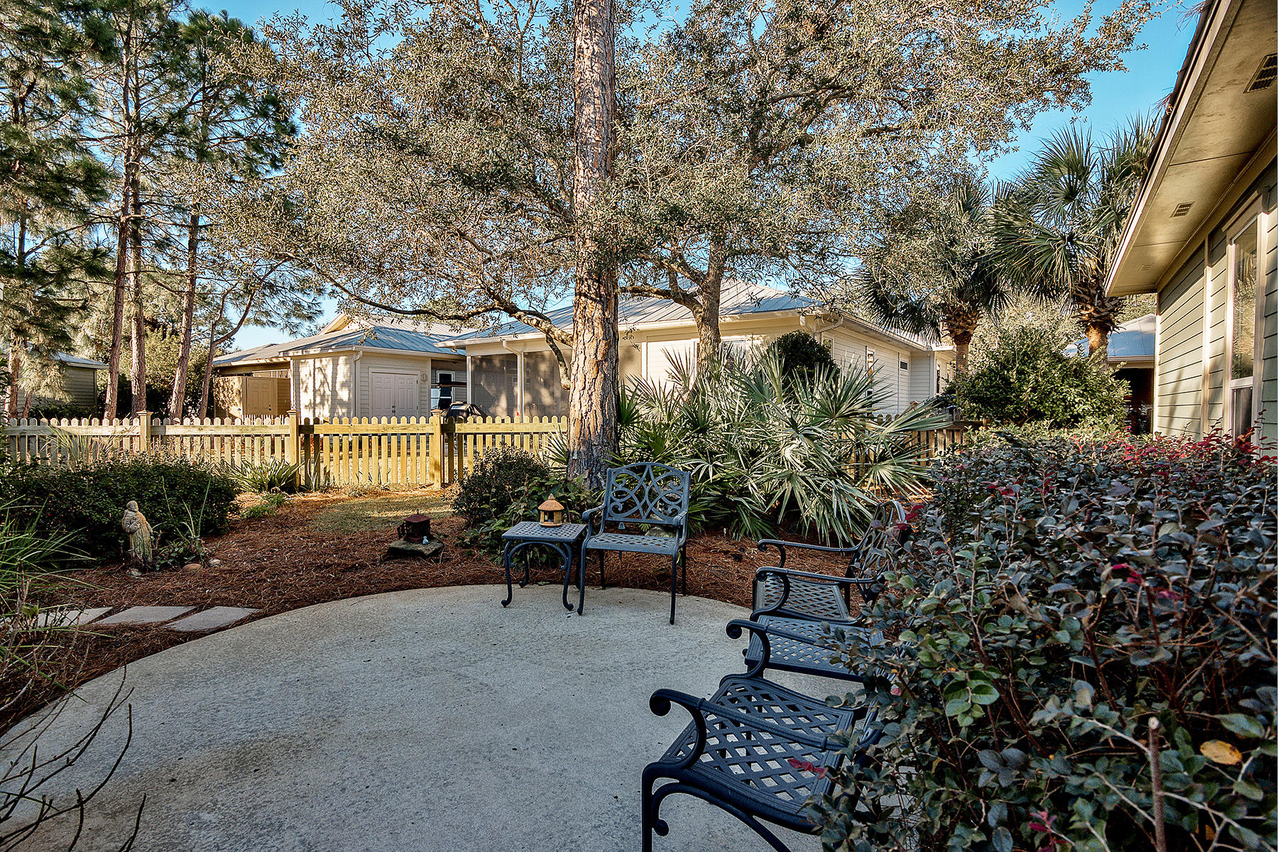 CRYSTAL LAKE AT SANDESTIN - Residential