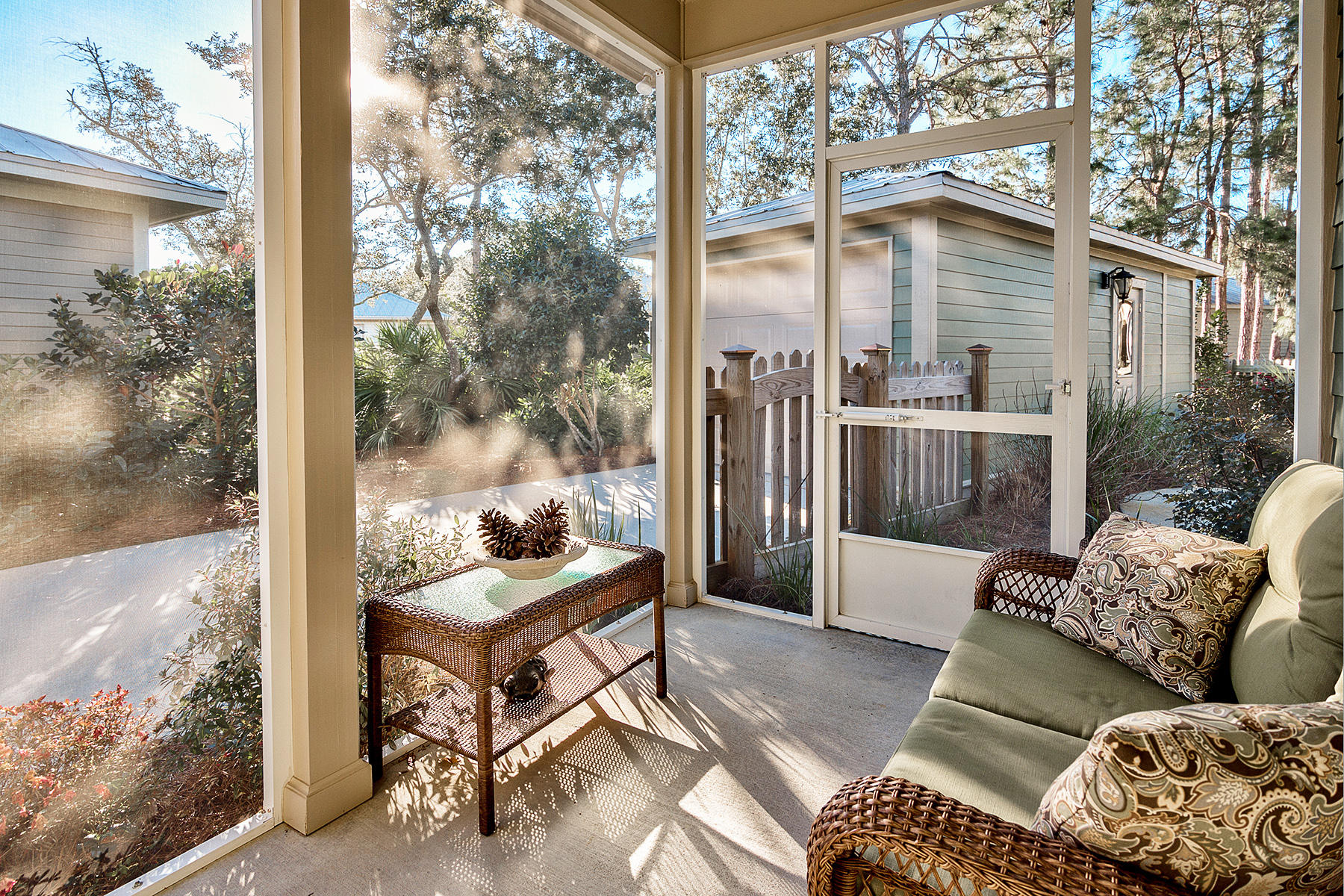 CRYSTAL LAKE AT SANDESTIN - Residential