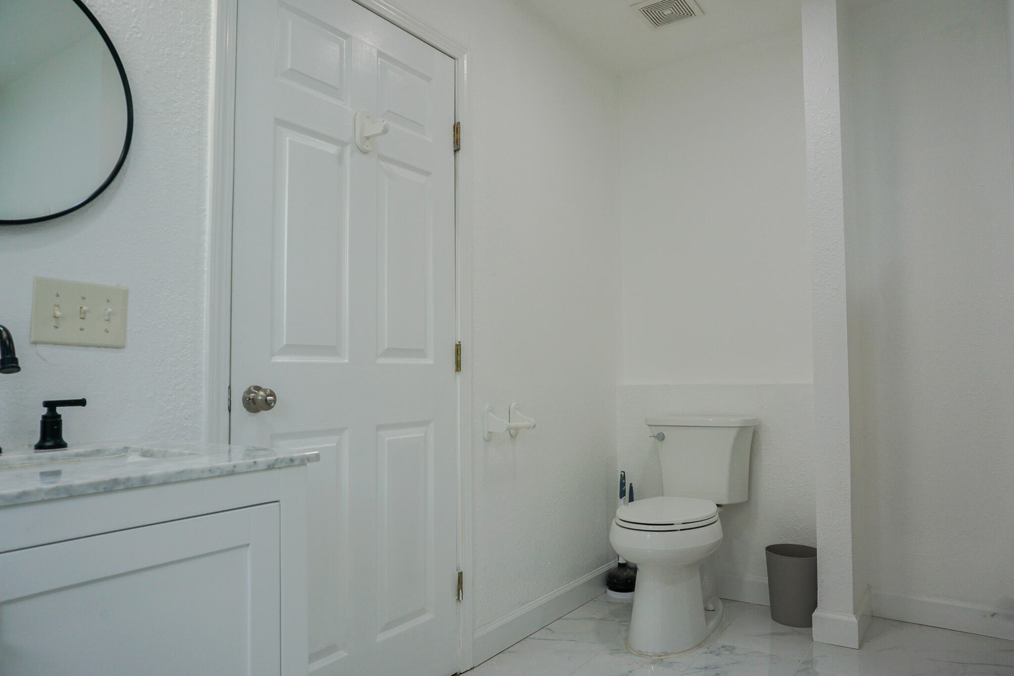 COUNTRYVIEW ESTATES 1ST ADDN - Residential Lease