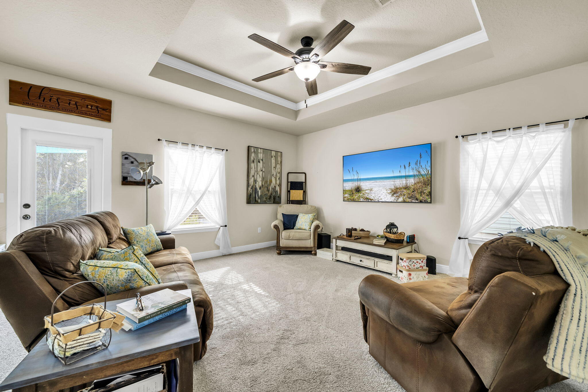 HAMMOCK BAY - Residential