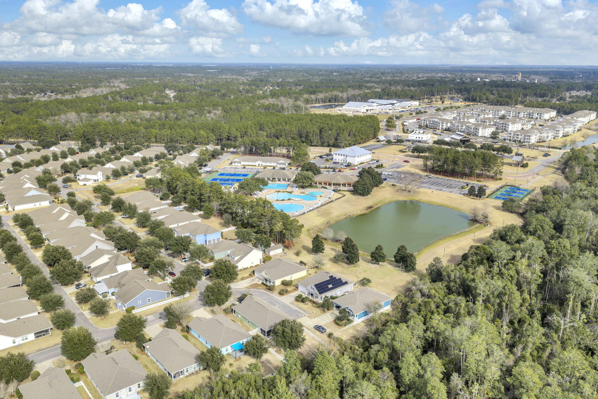 HAMMOCK BAY - Residential