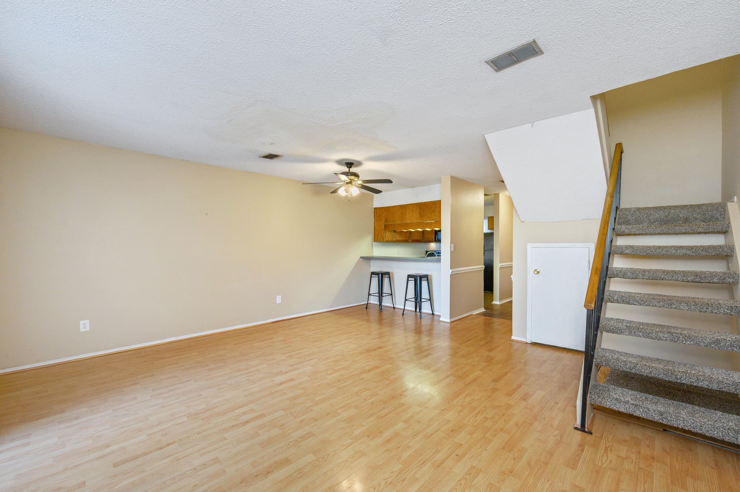 NEW WALTON VILLAGE - Residential