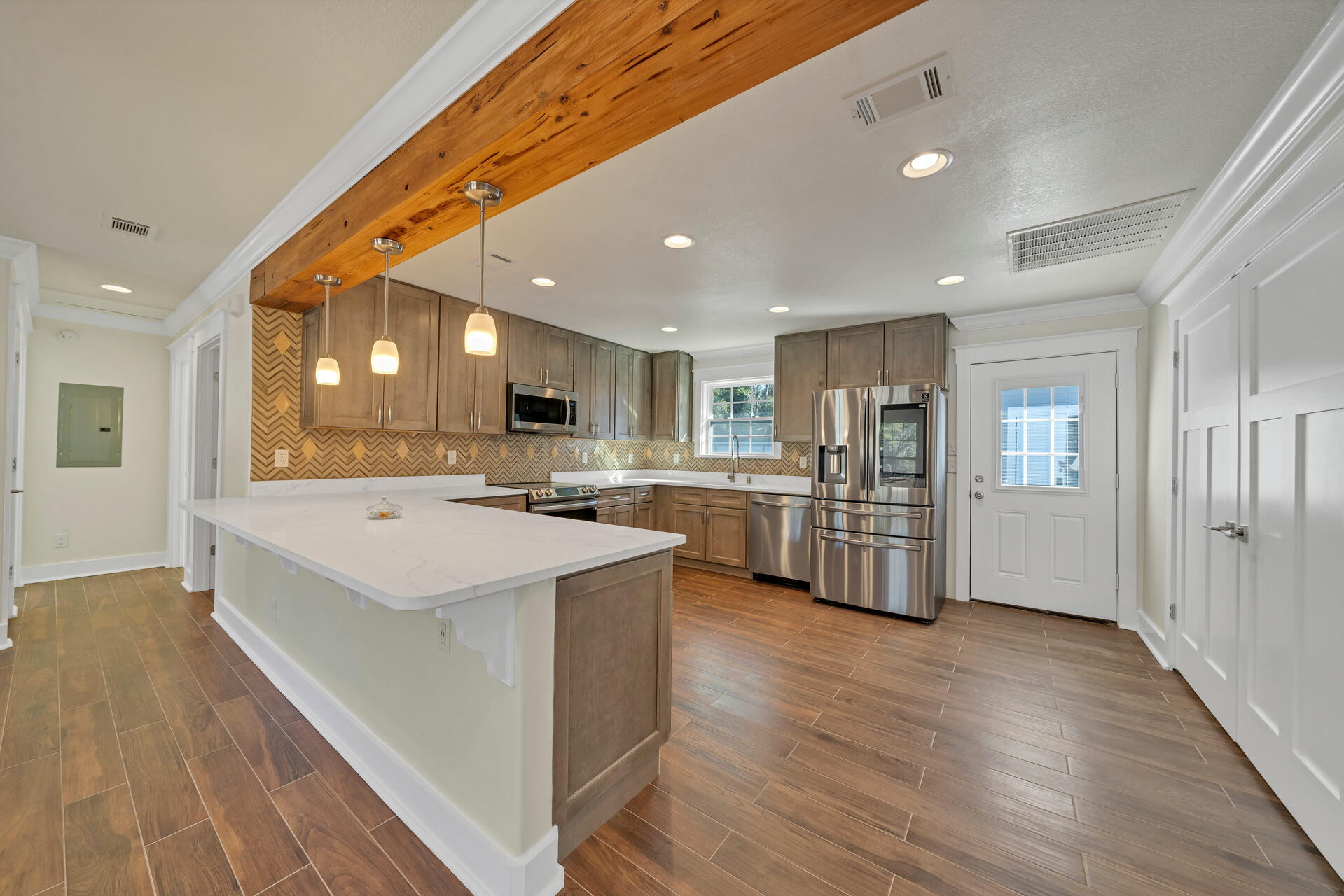 OAKWOOD HILLS UNIT 1 - Residential