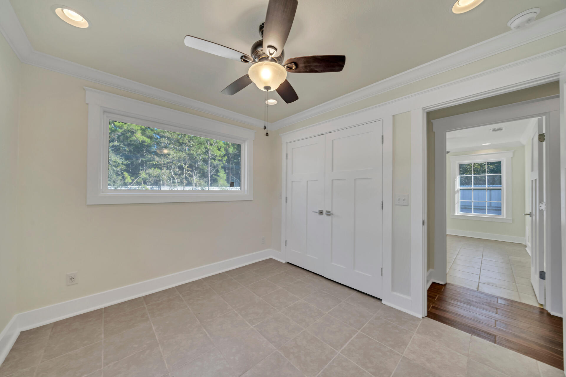 OAKWOOD HILLS UNIT 1 - Residential