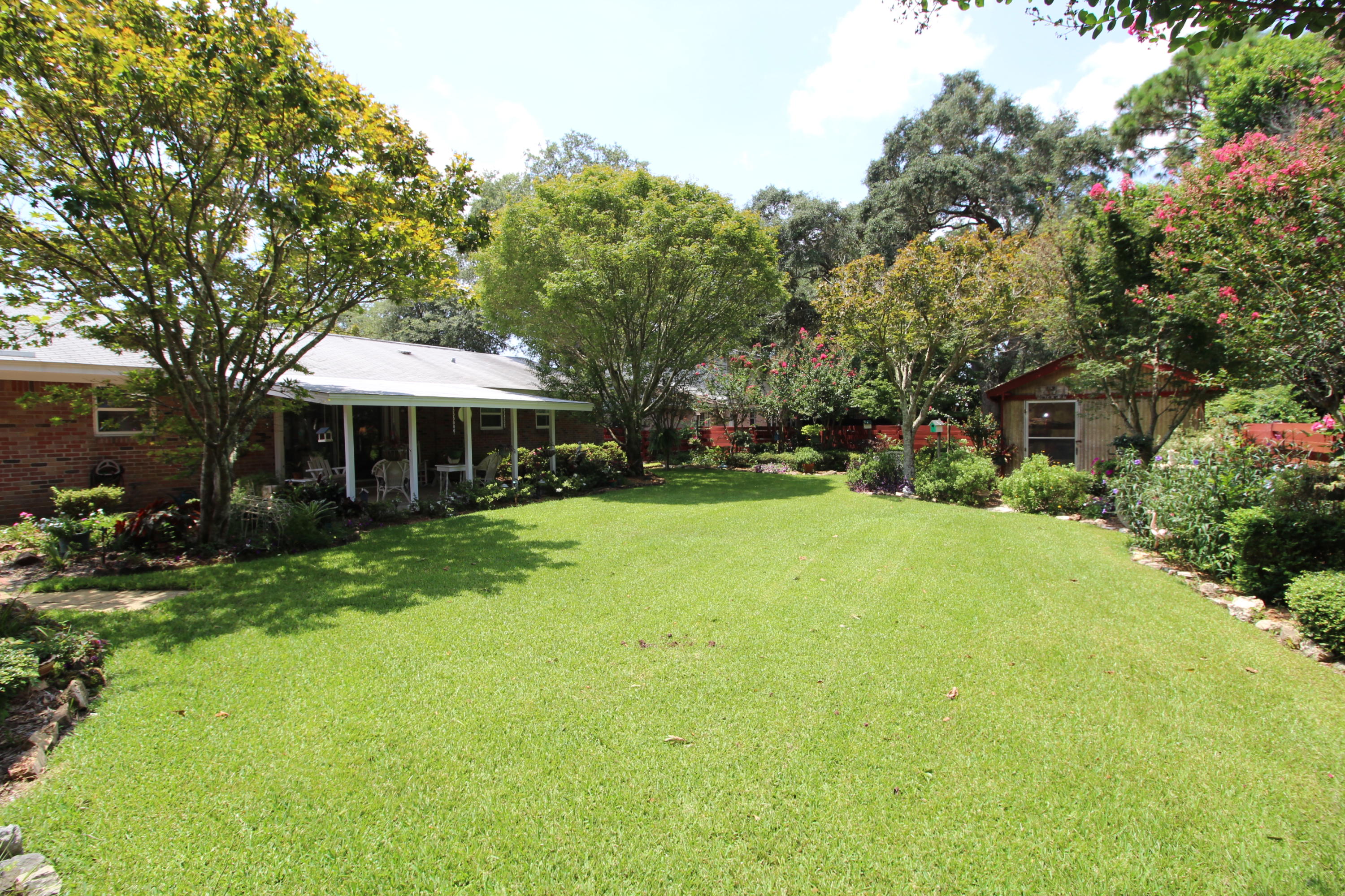 COLONY ESTATES 2ND ADDN - Residential