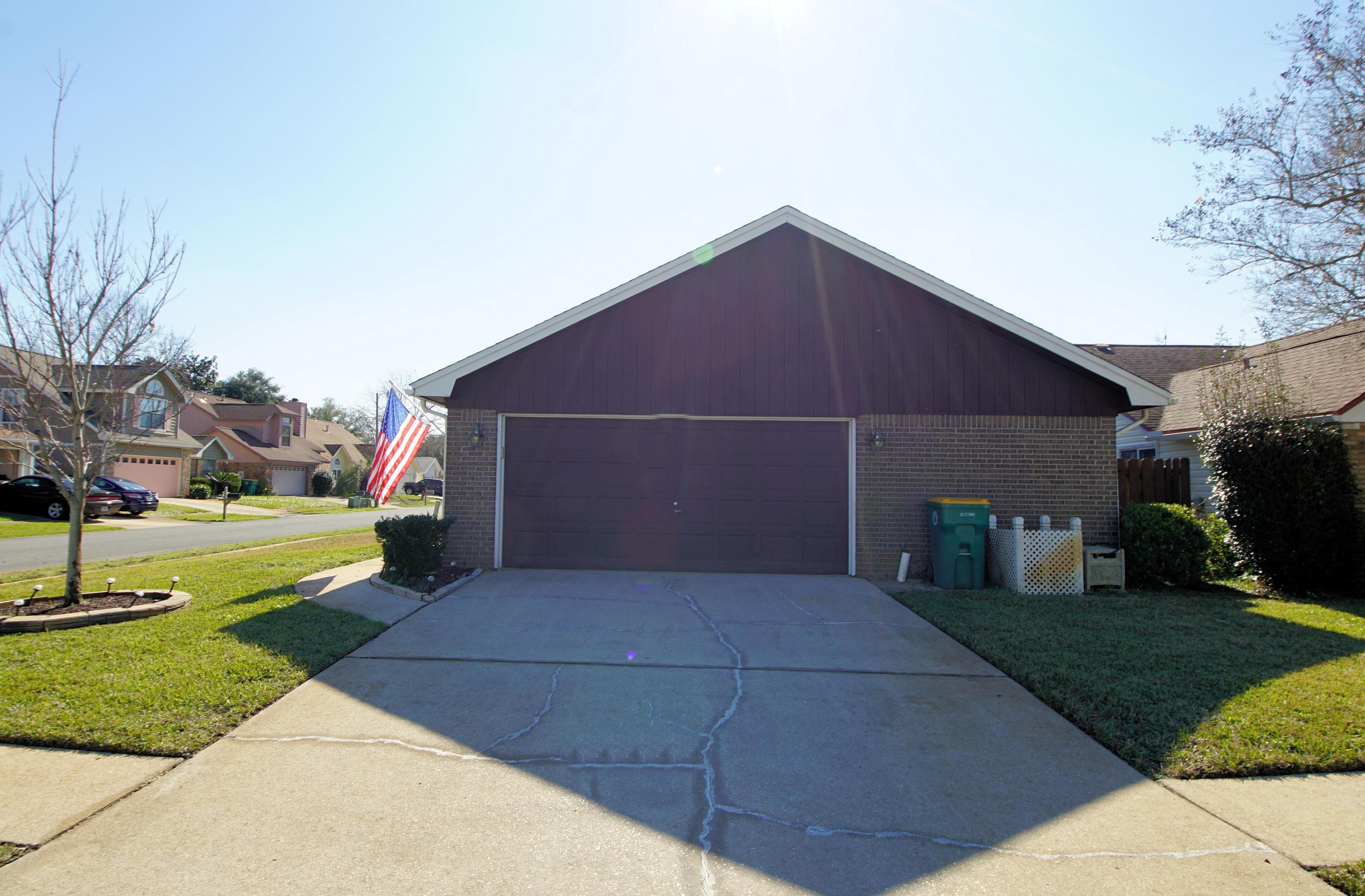 WOODLAND PARK ESTATES - Residential