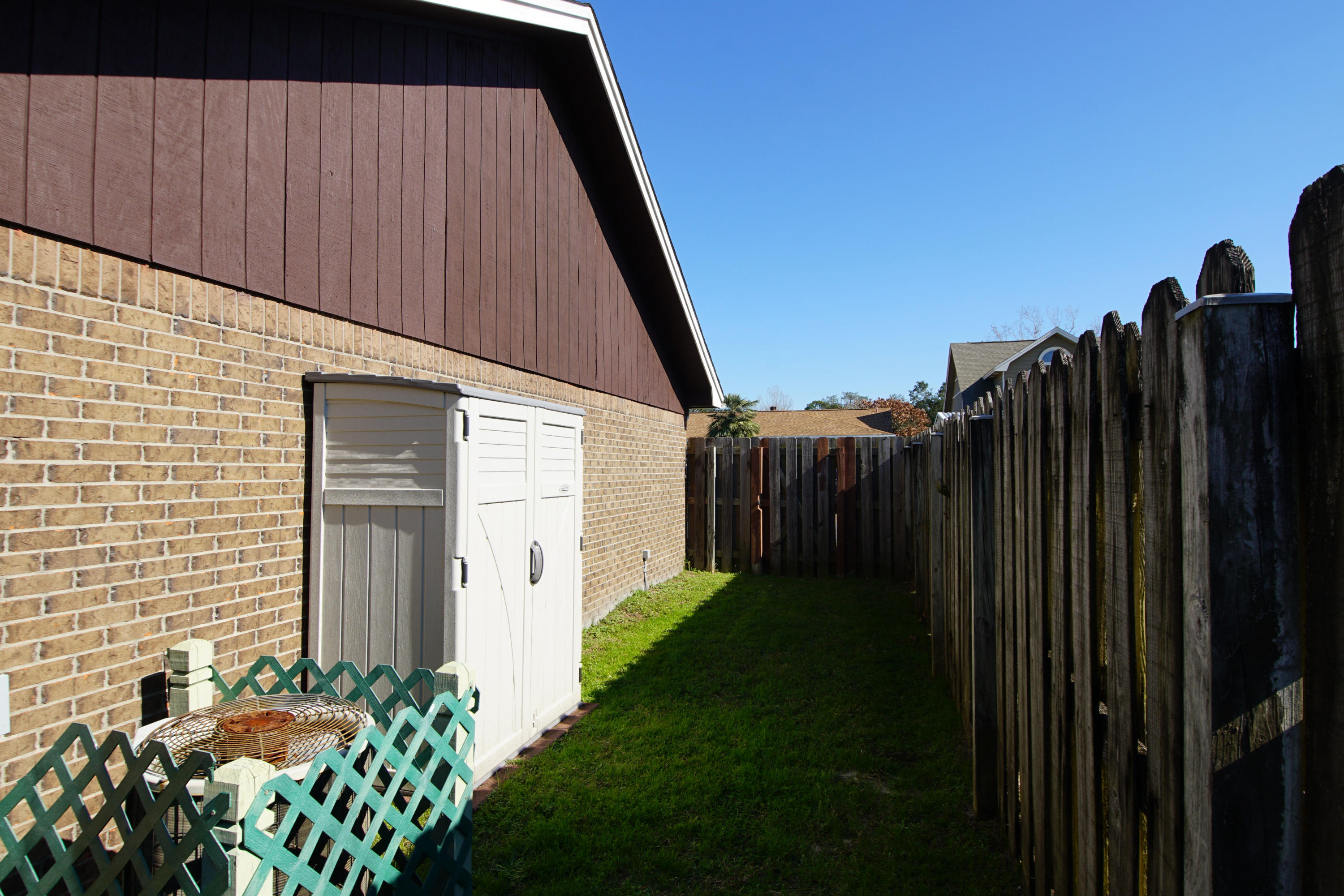 WOODLAND PARK ESTATES - Residential