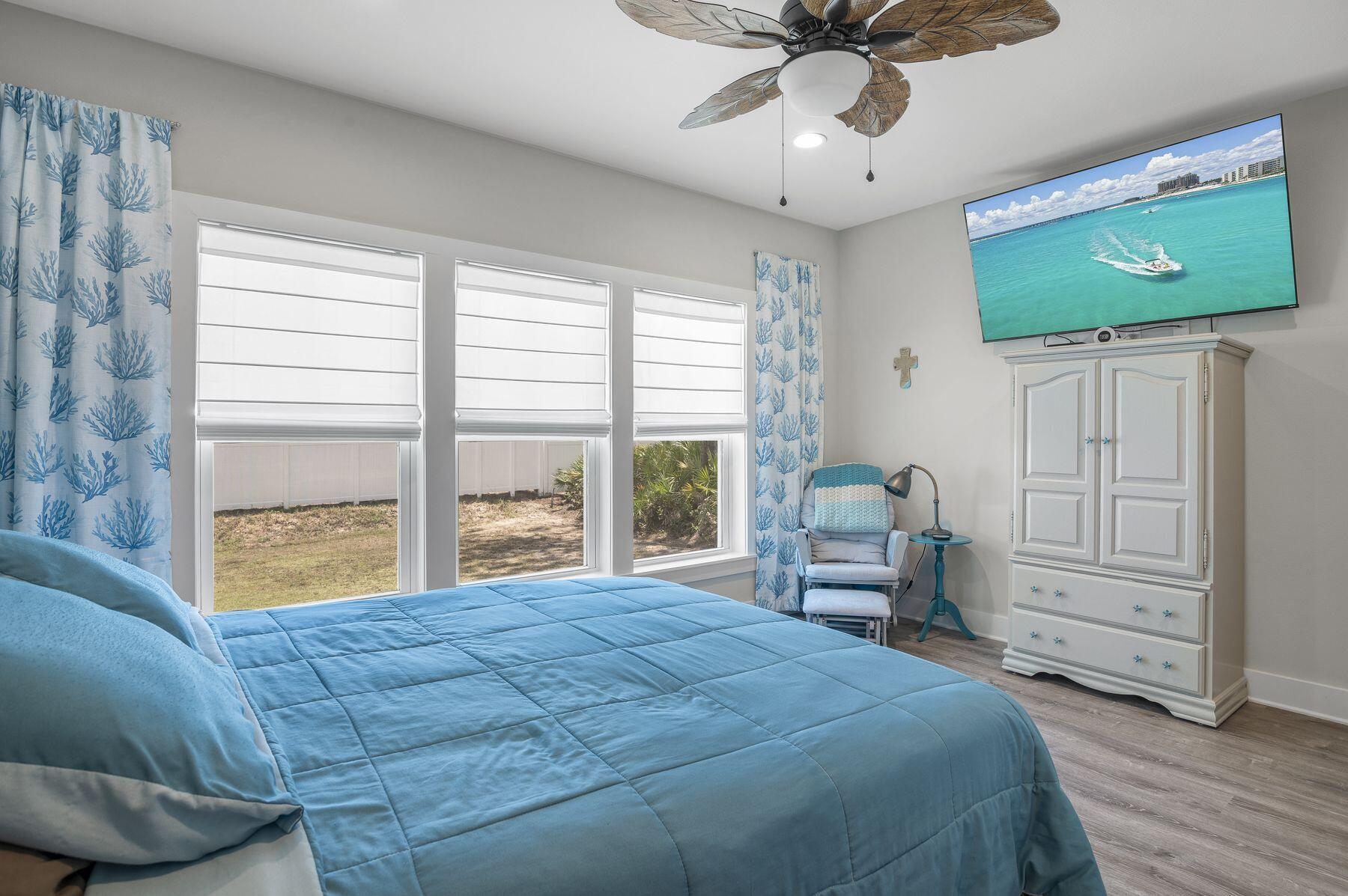 GULF SHORE MANOR - Residential