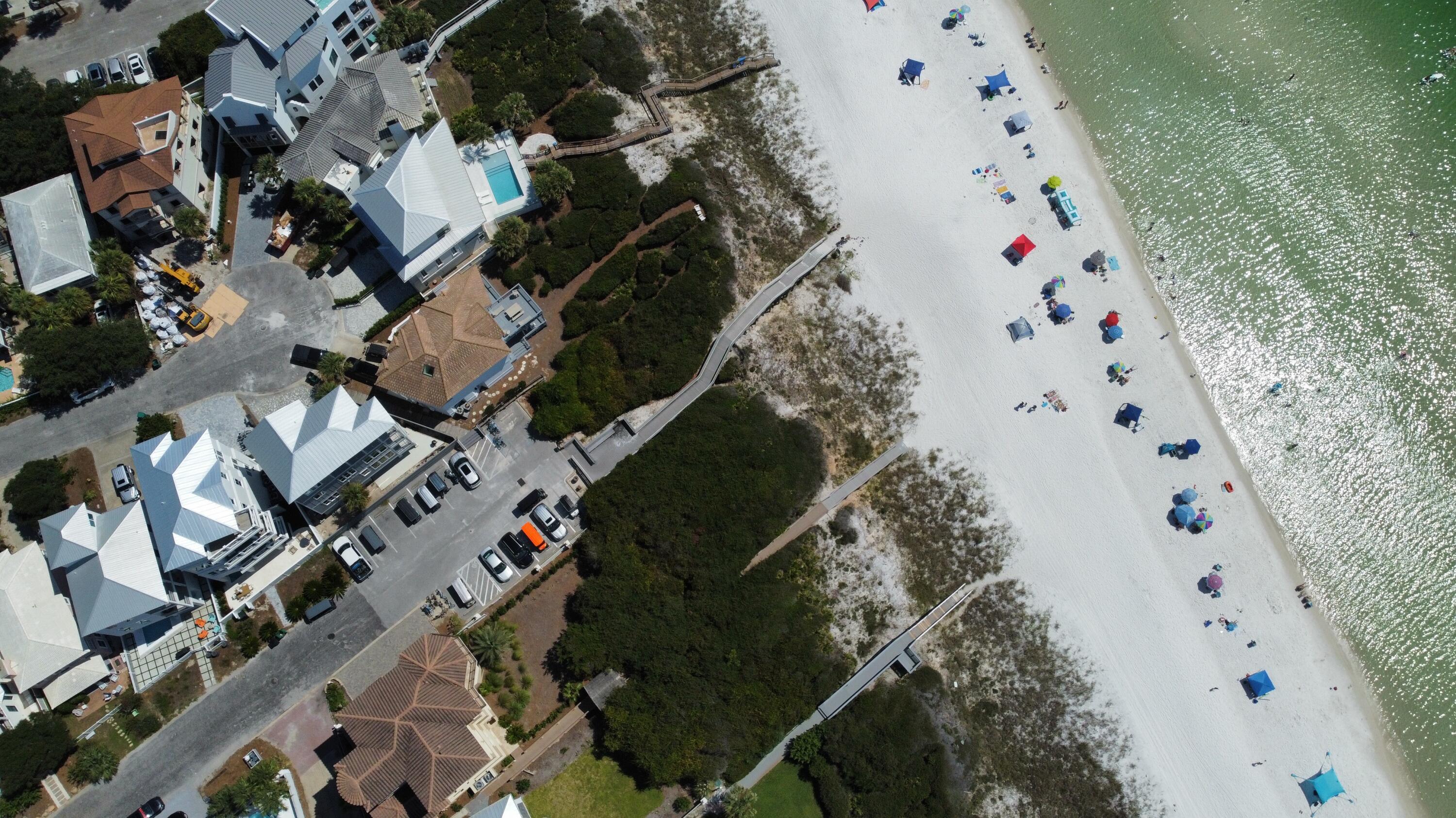 GULF SHORE MANOR - Residential
