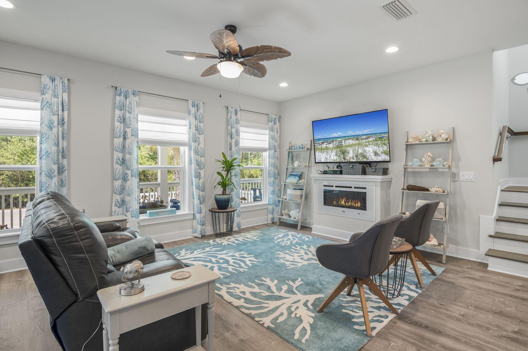 GULF SHORE MANOR - Residential