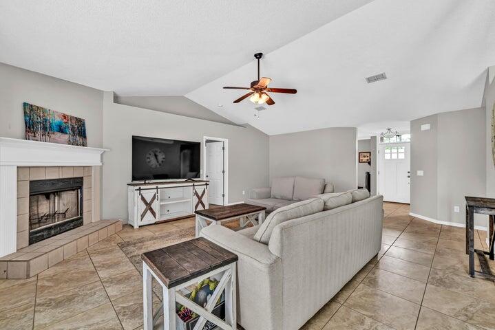 MARION MANOR - Residential