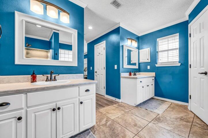 MARION MANOR - Residential