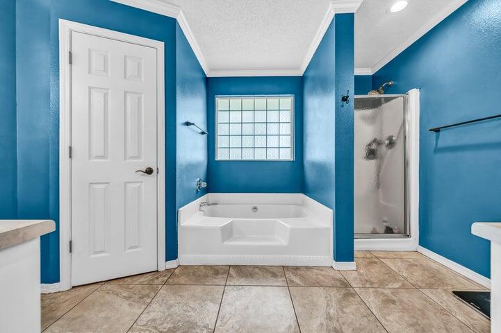 MARION MANOR - Residential