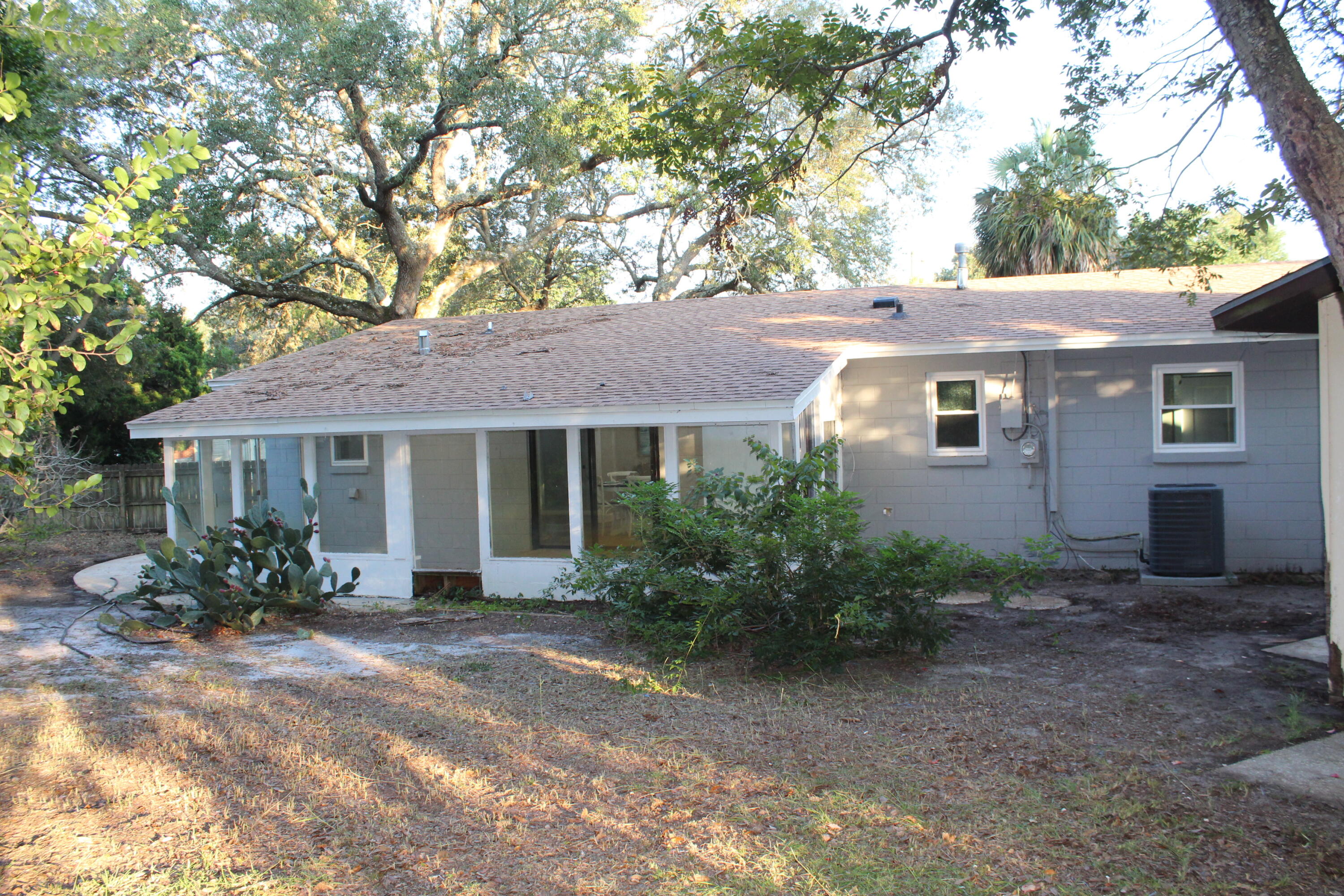 SEABREEZE 6TH ADDN - Residential