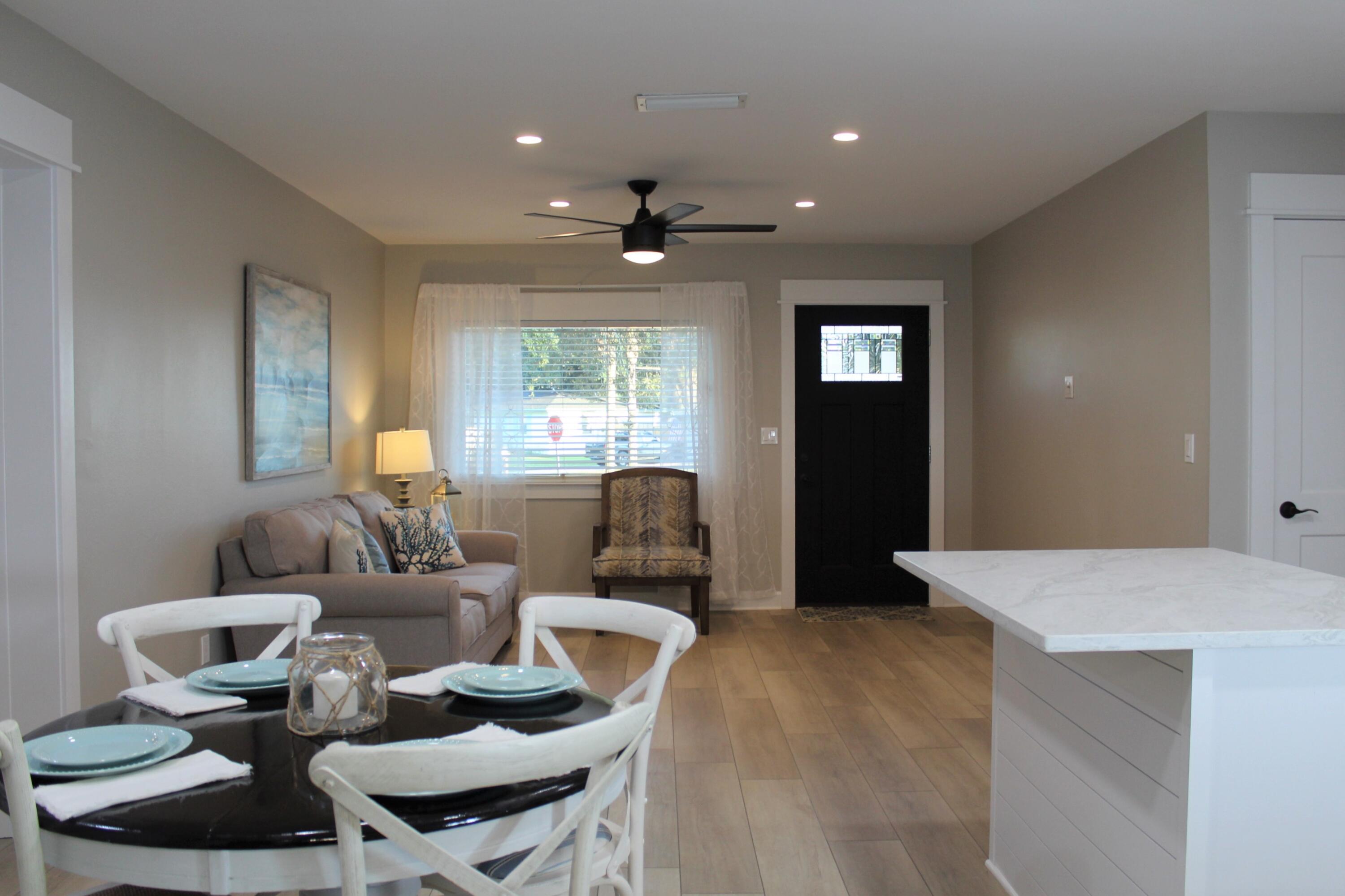 SEABREEZE 6TH ADDN - Residential