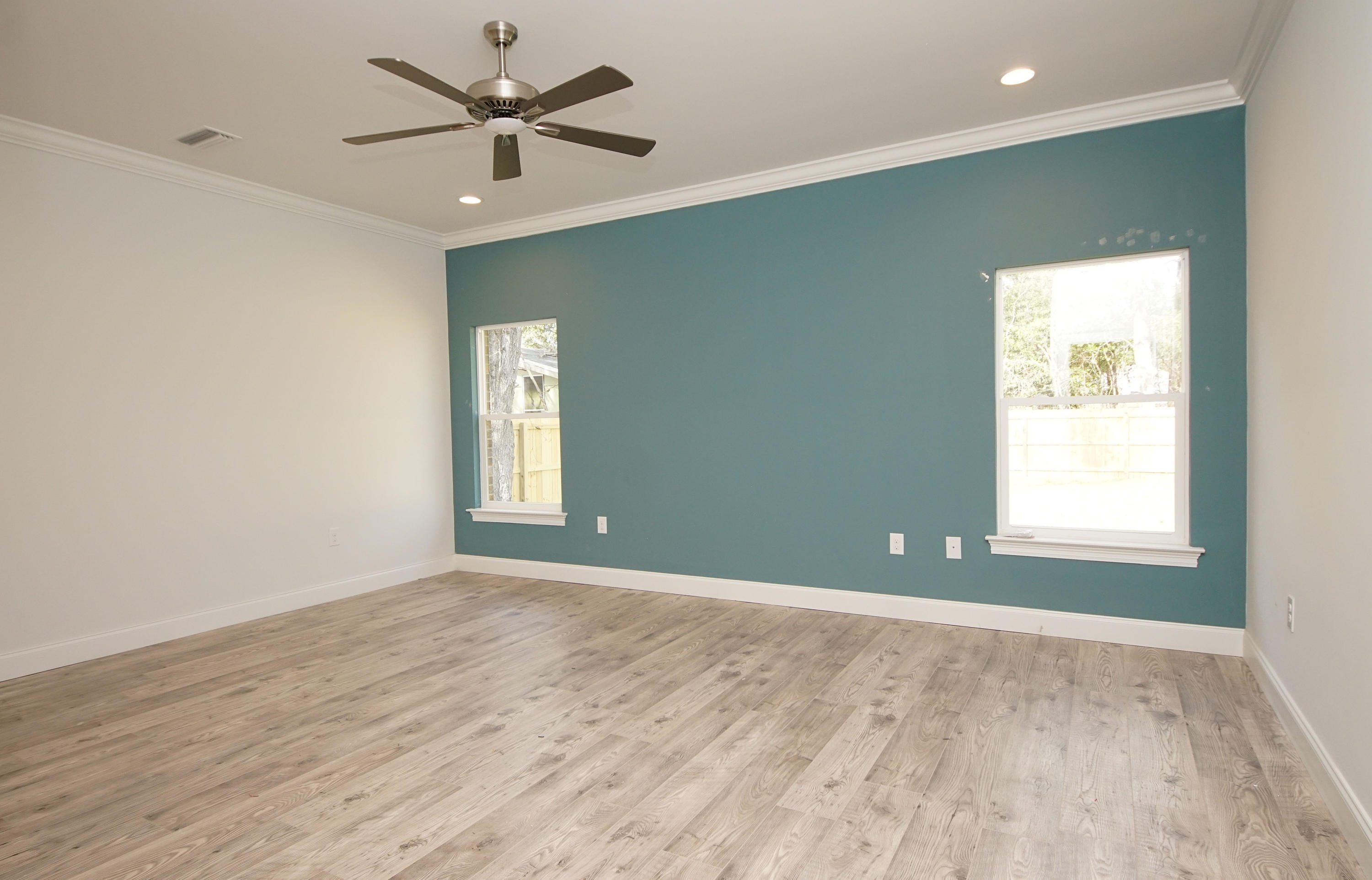 Lot 16 Block 7 Plat 1 Valparaiso - Residential