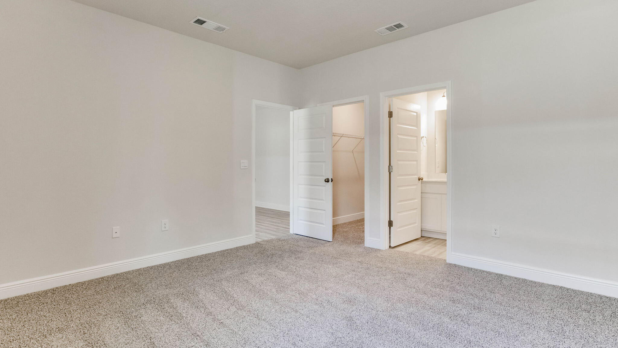 PLANTATION WOODS - Residential