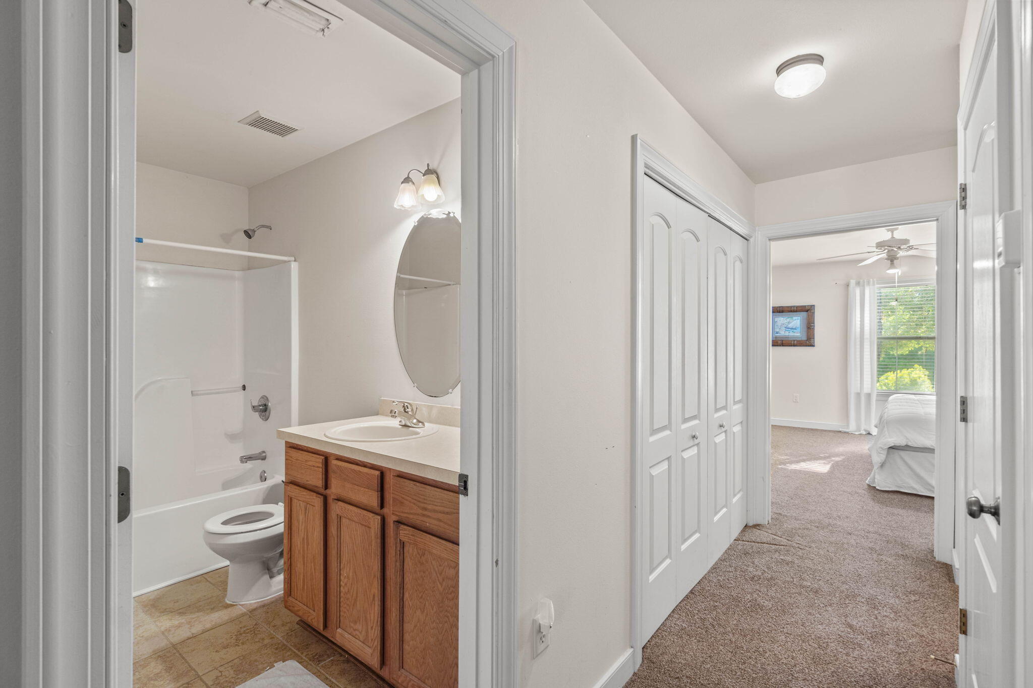 TWIN LAKES TOWNHOMES PH 2 - Residential