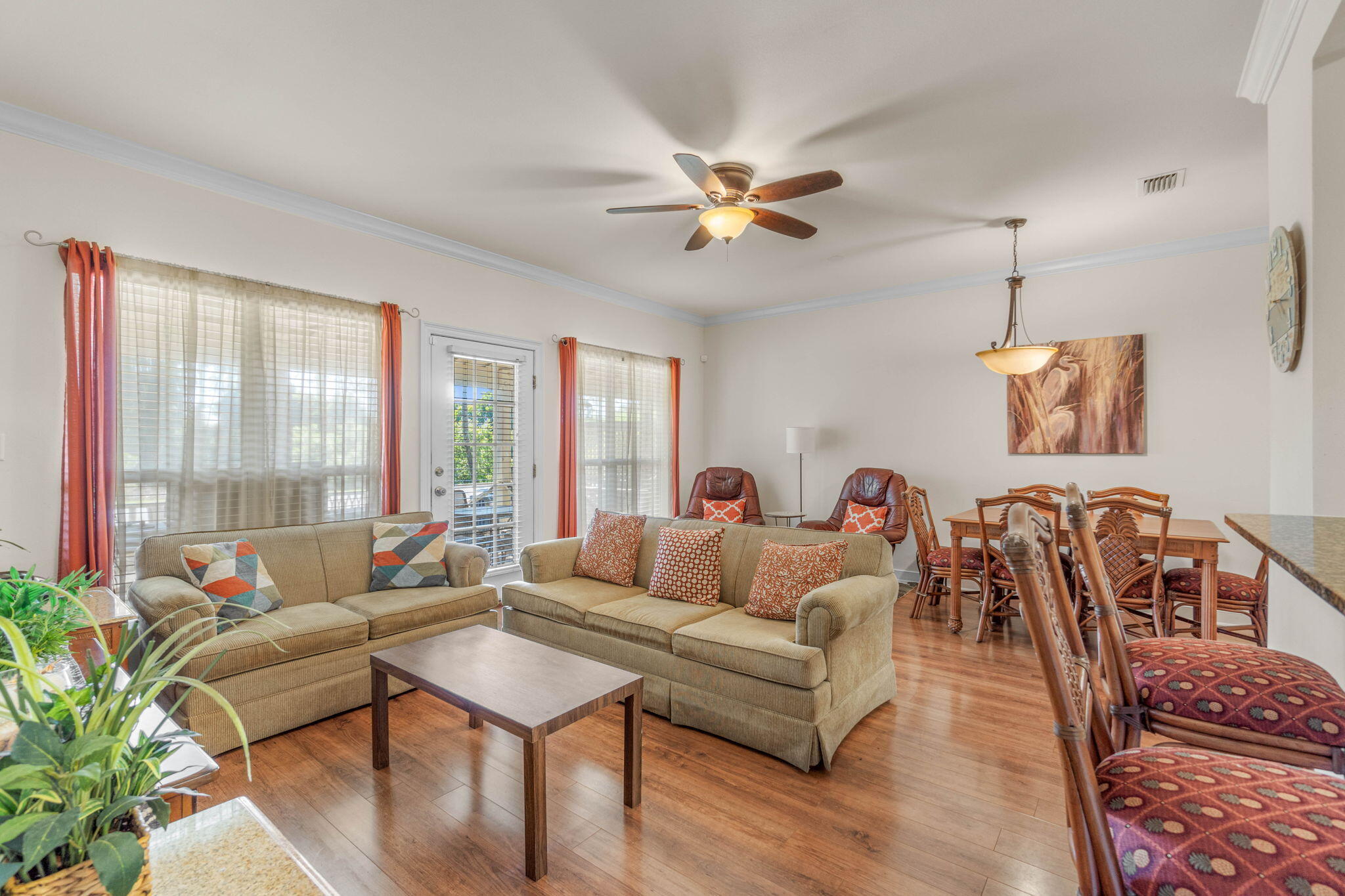 TWIN LAKES TOWNHOMES PH 2 - Residential