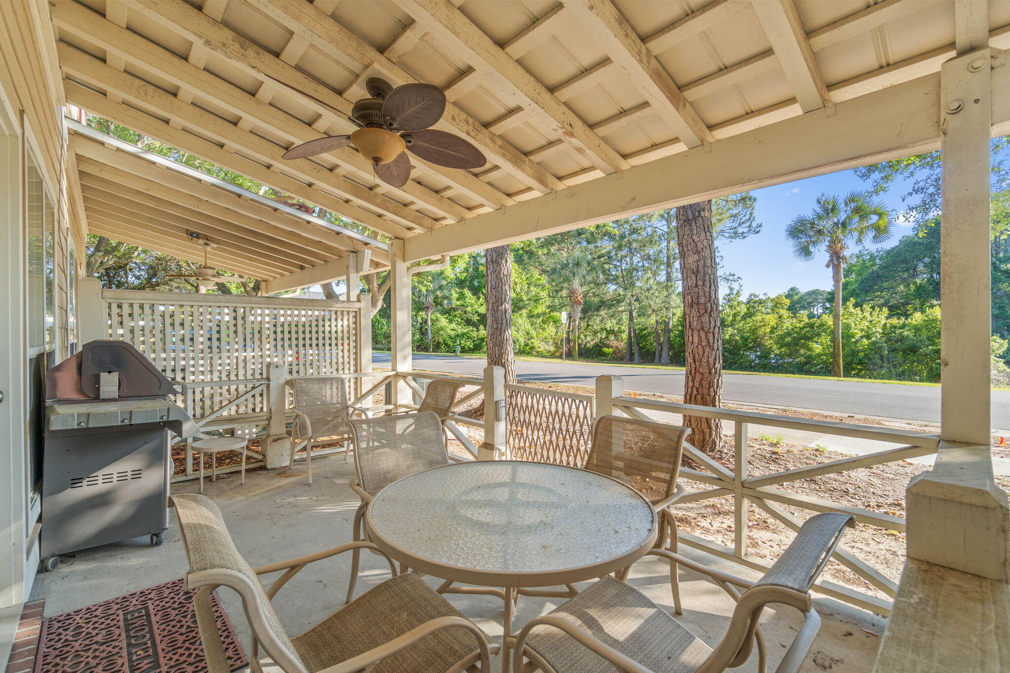 TWIN LAKES TOWNHOMES PH 2 - Residential