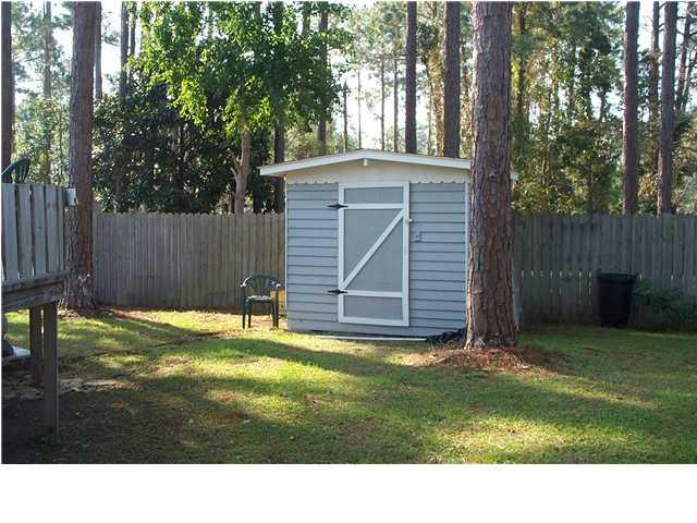 VALPARAISO PINECREST 6 - Residential Lease