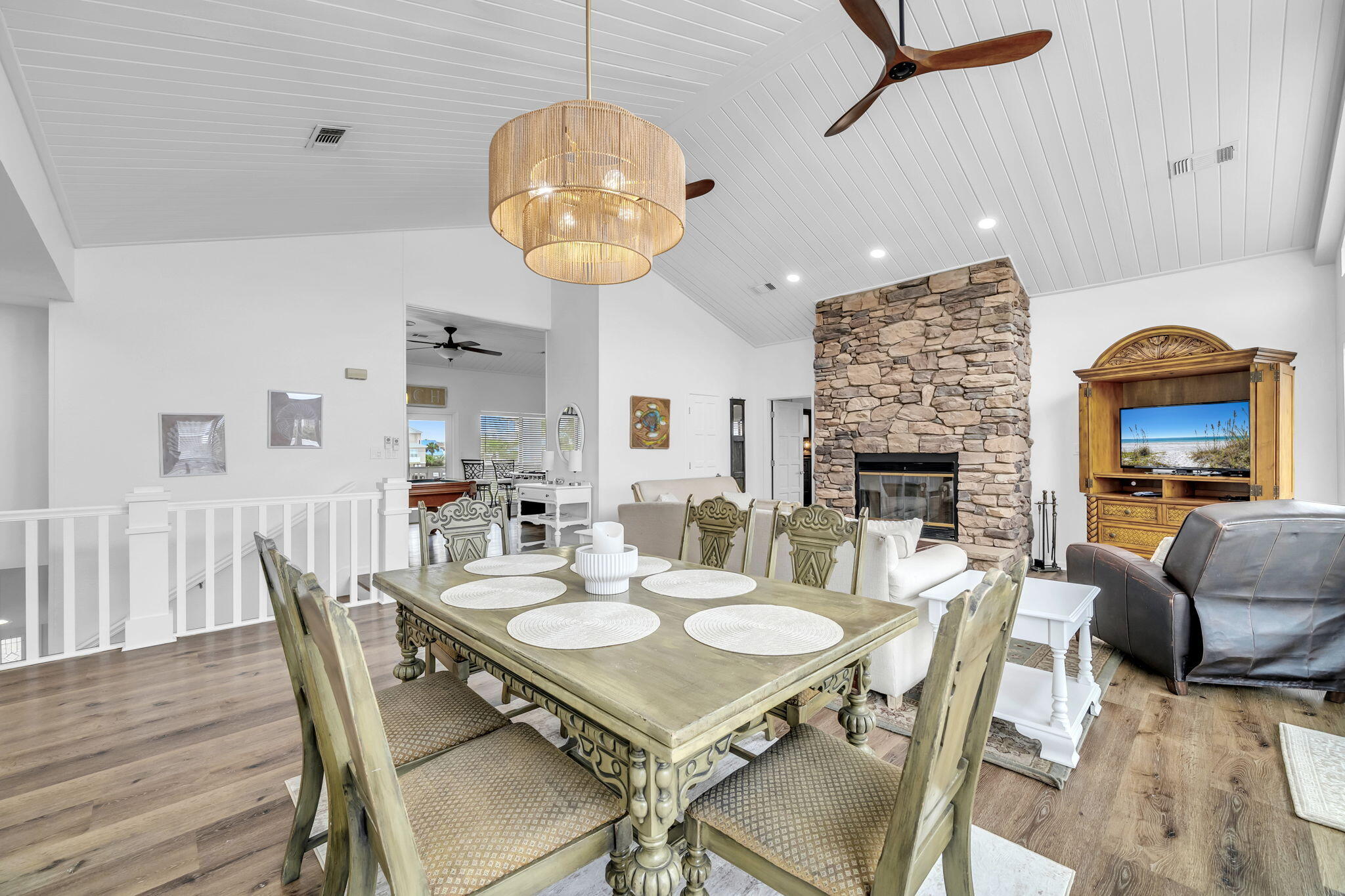 HOLIDAY ISLE - Residential