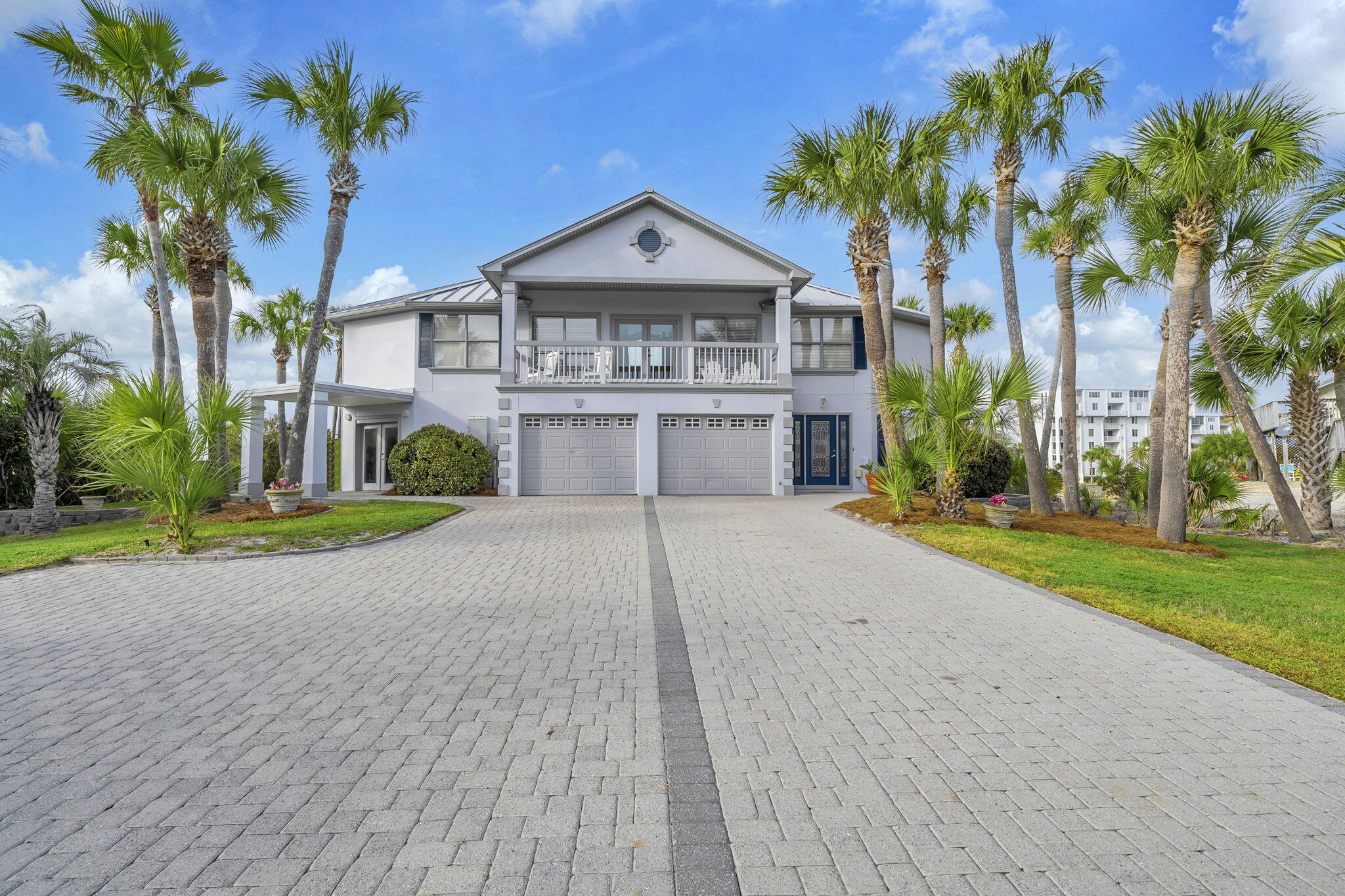 HOLIDAY ISLE - Residential