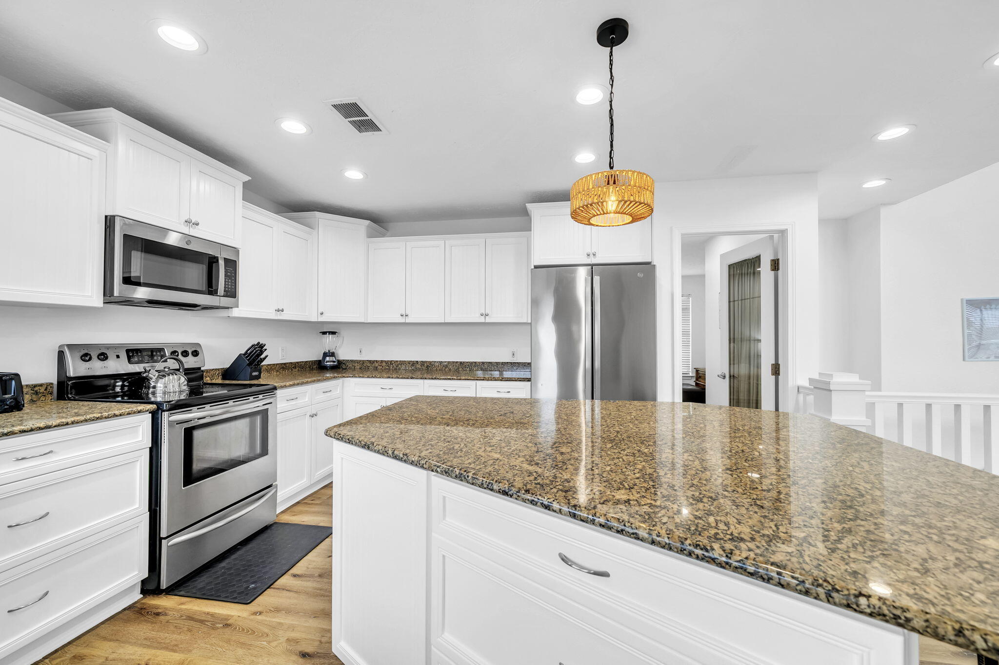 HOLIDAY ISLE - Residential