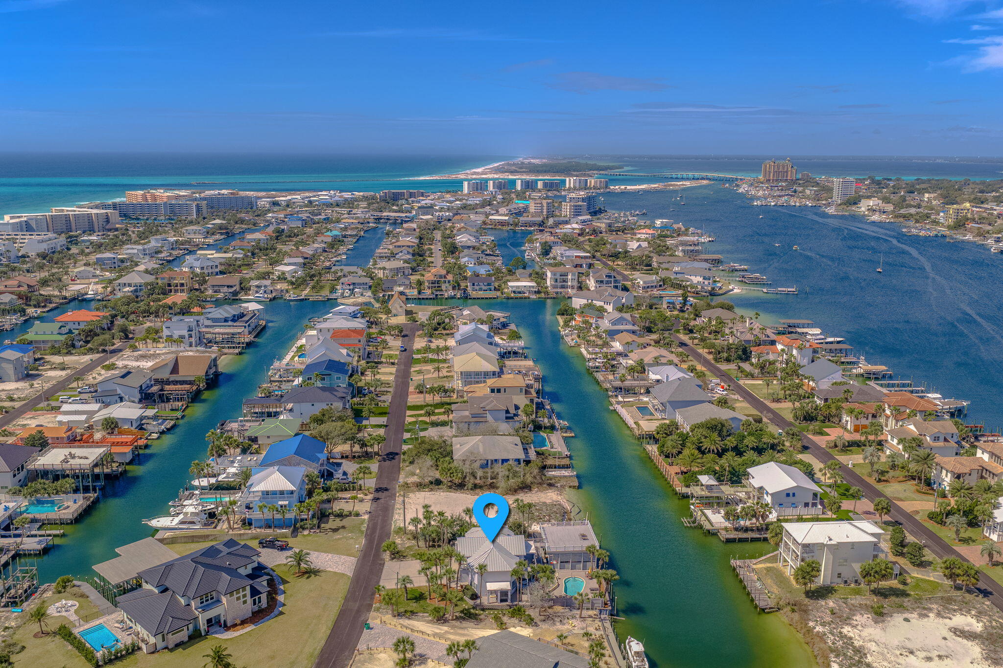 HOLIDAY ISLE - Residential