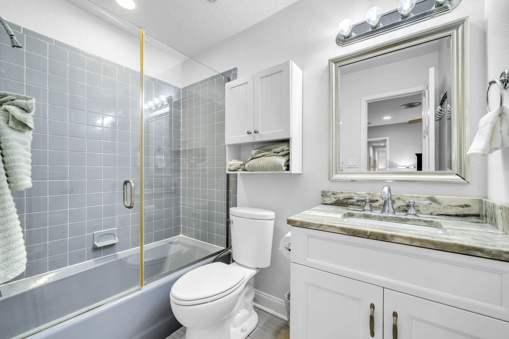 HOLIDAY ISLE - Residential