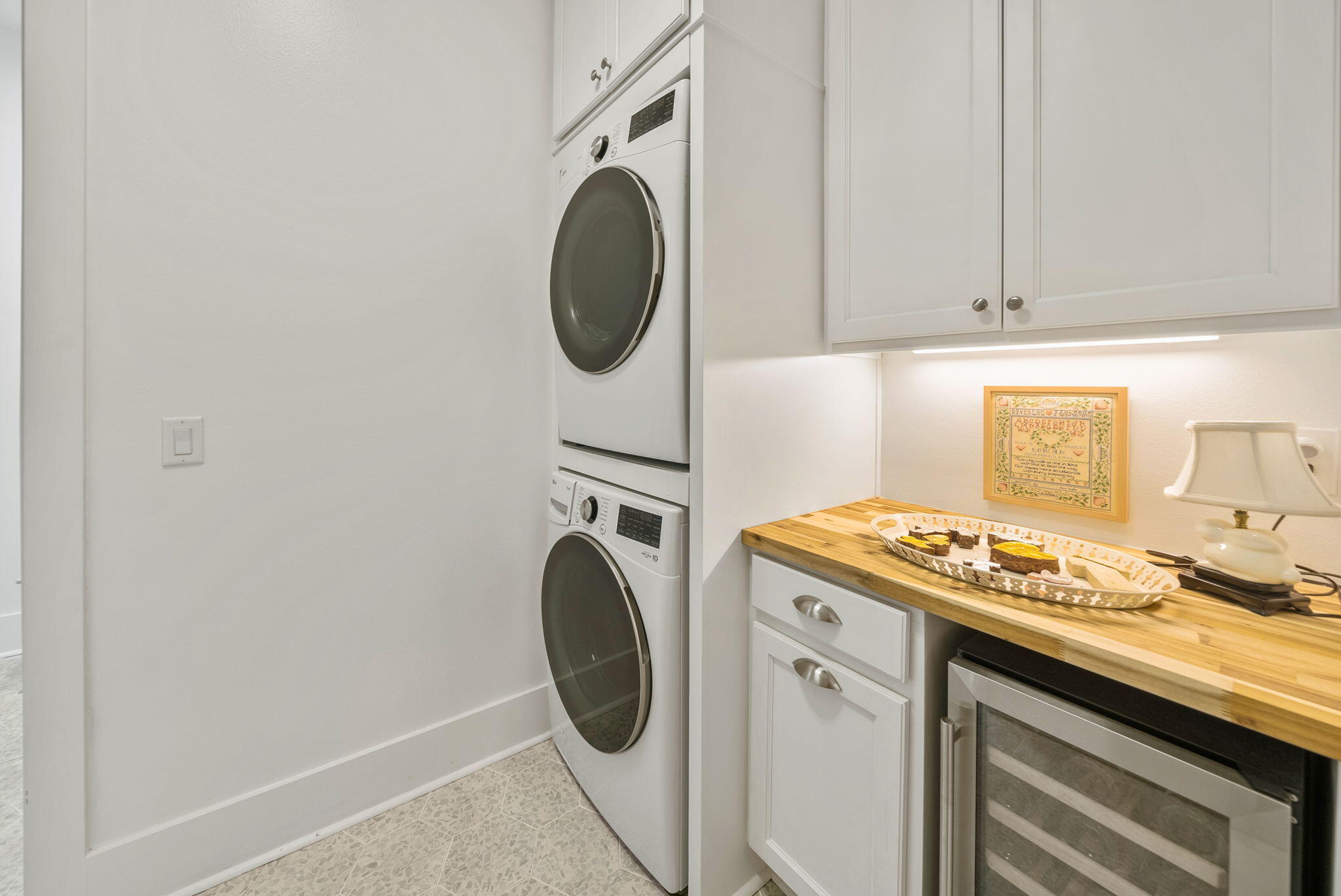 NATUREWALK AT SEAGROVE - Residential