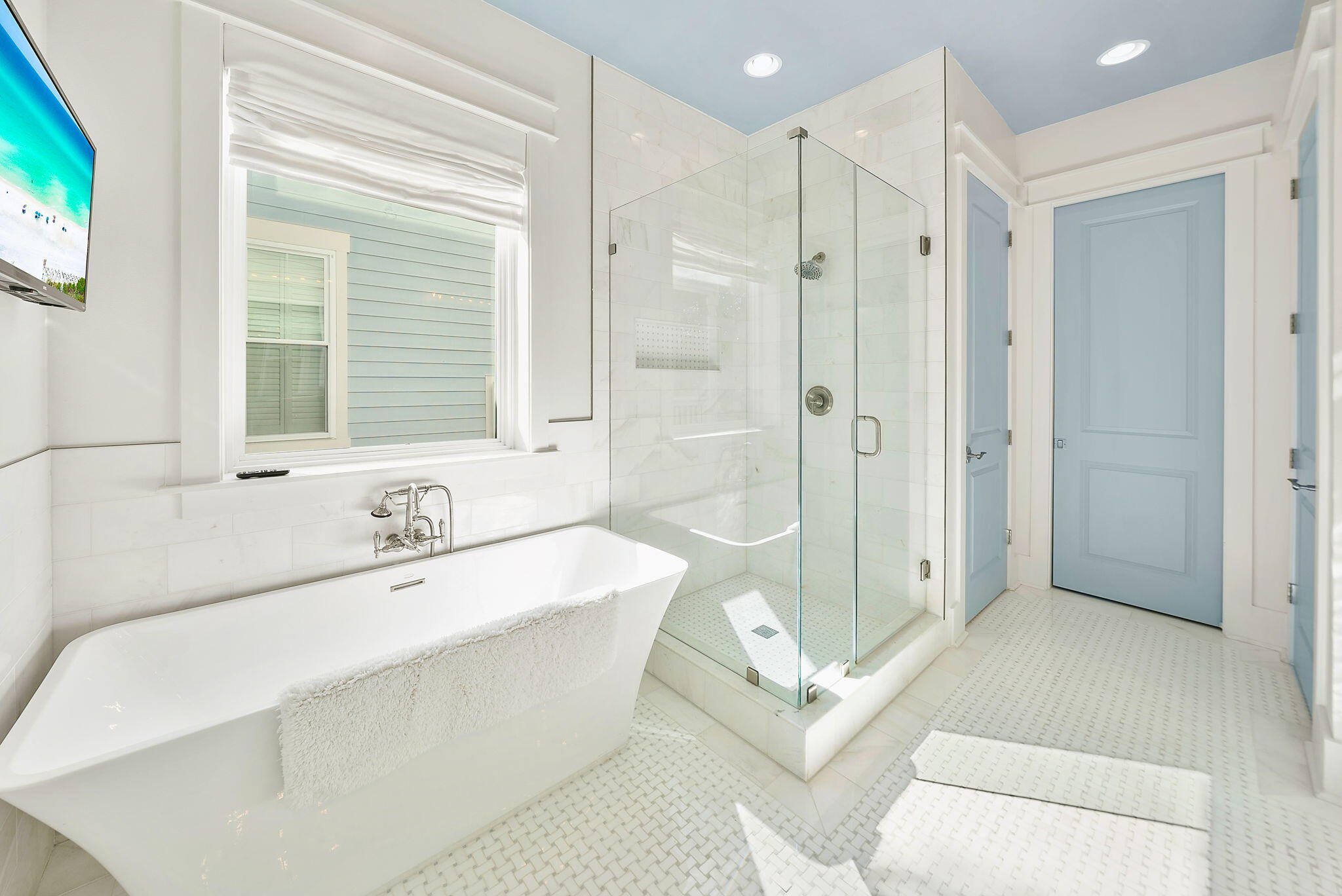 NATUREWALK AT SEAGROVE - Residential