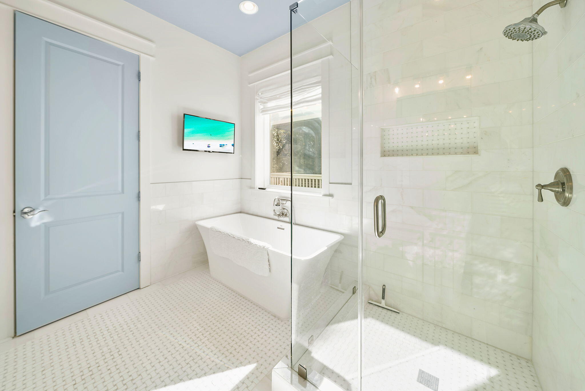 NATUREWALK AT SEAGROVE - Residential