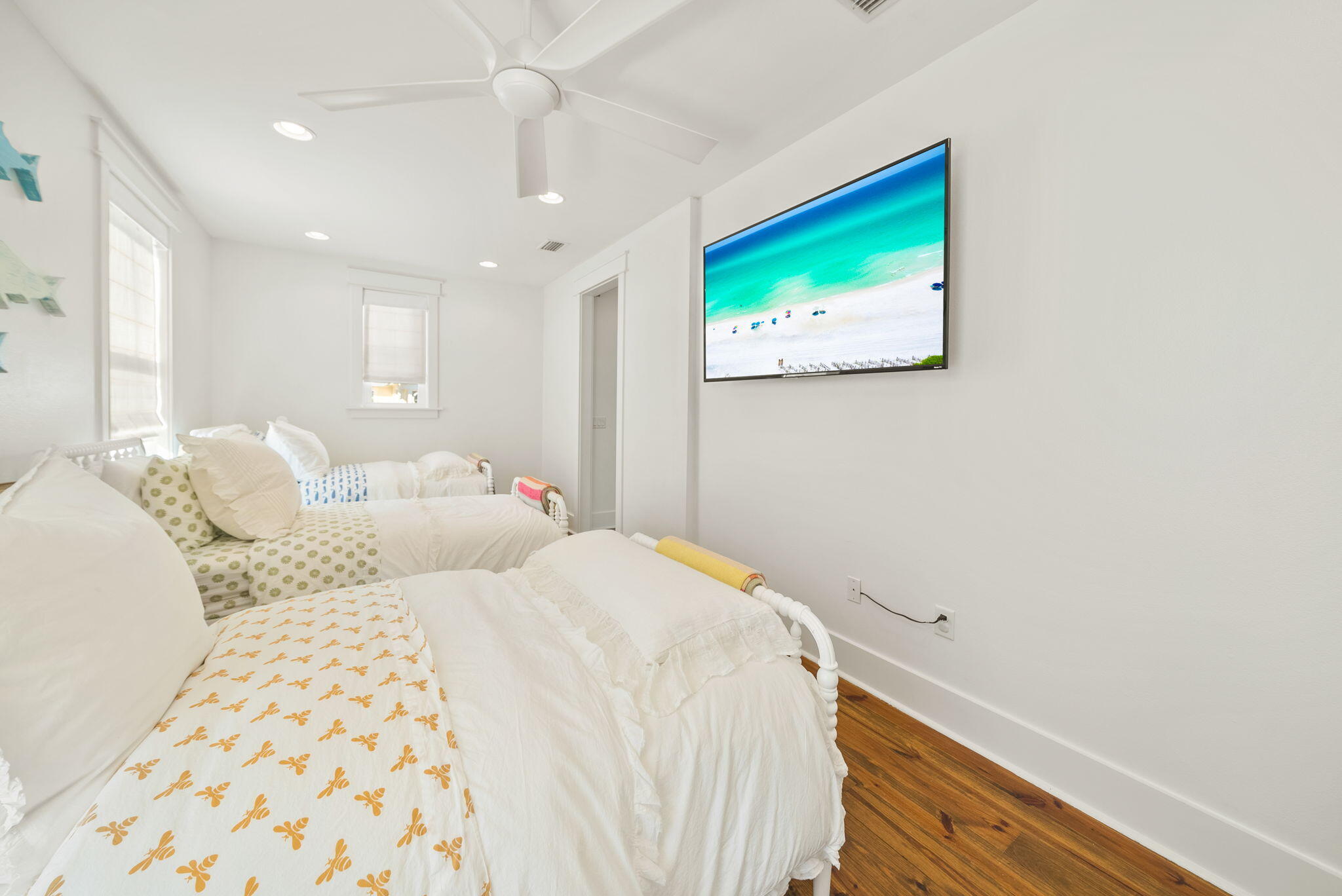 NATUREWALK AT SEAGROVE - Residential