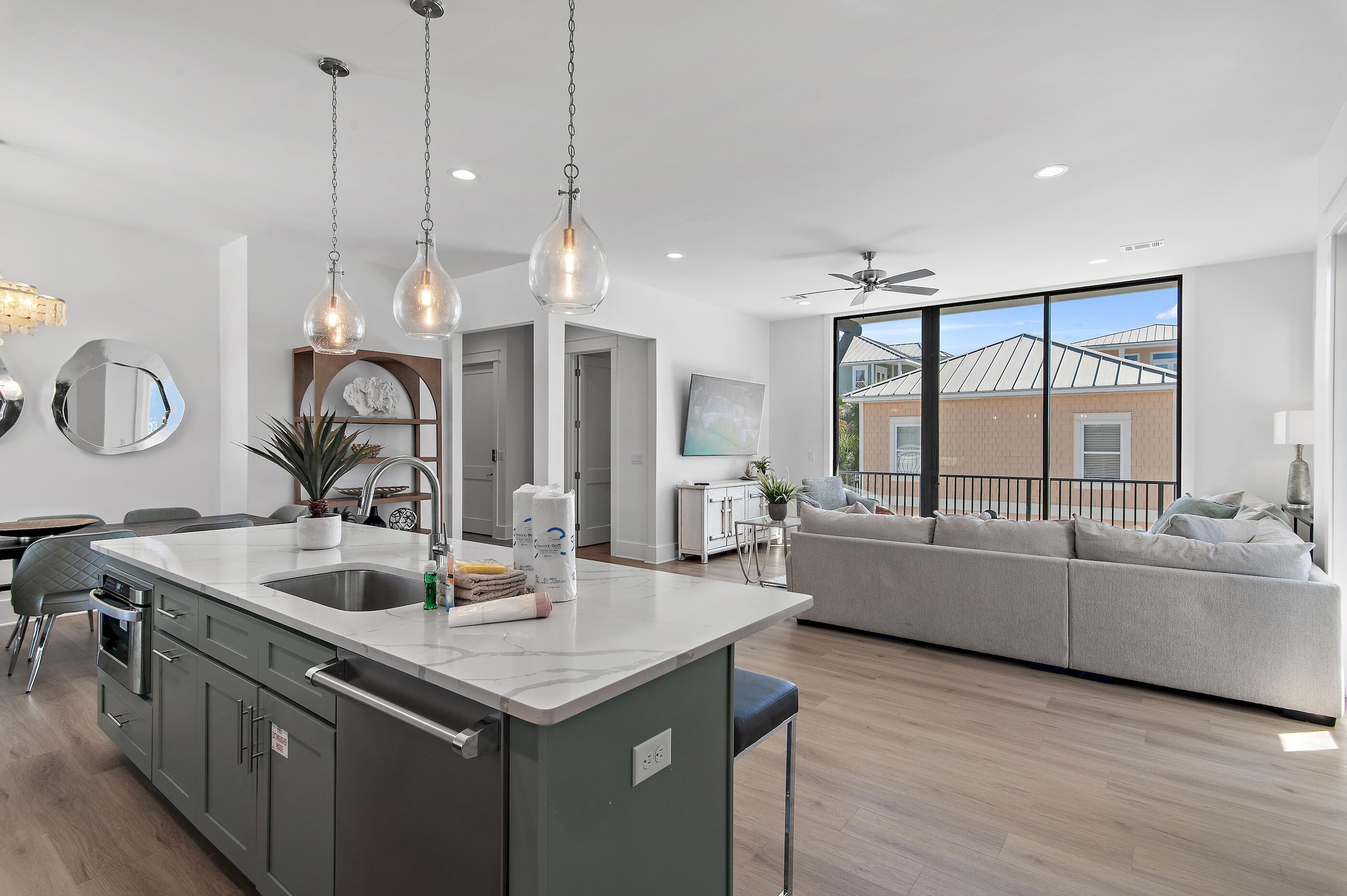 SNOW DRIFT BEACH - Residential