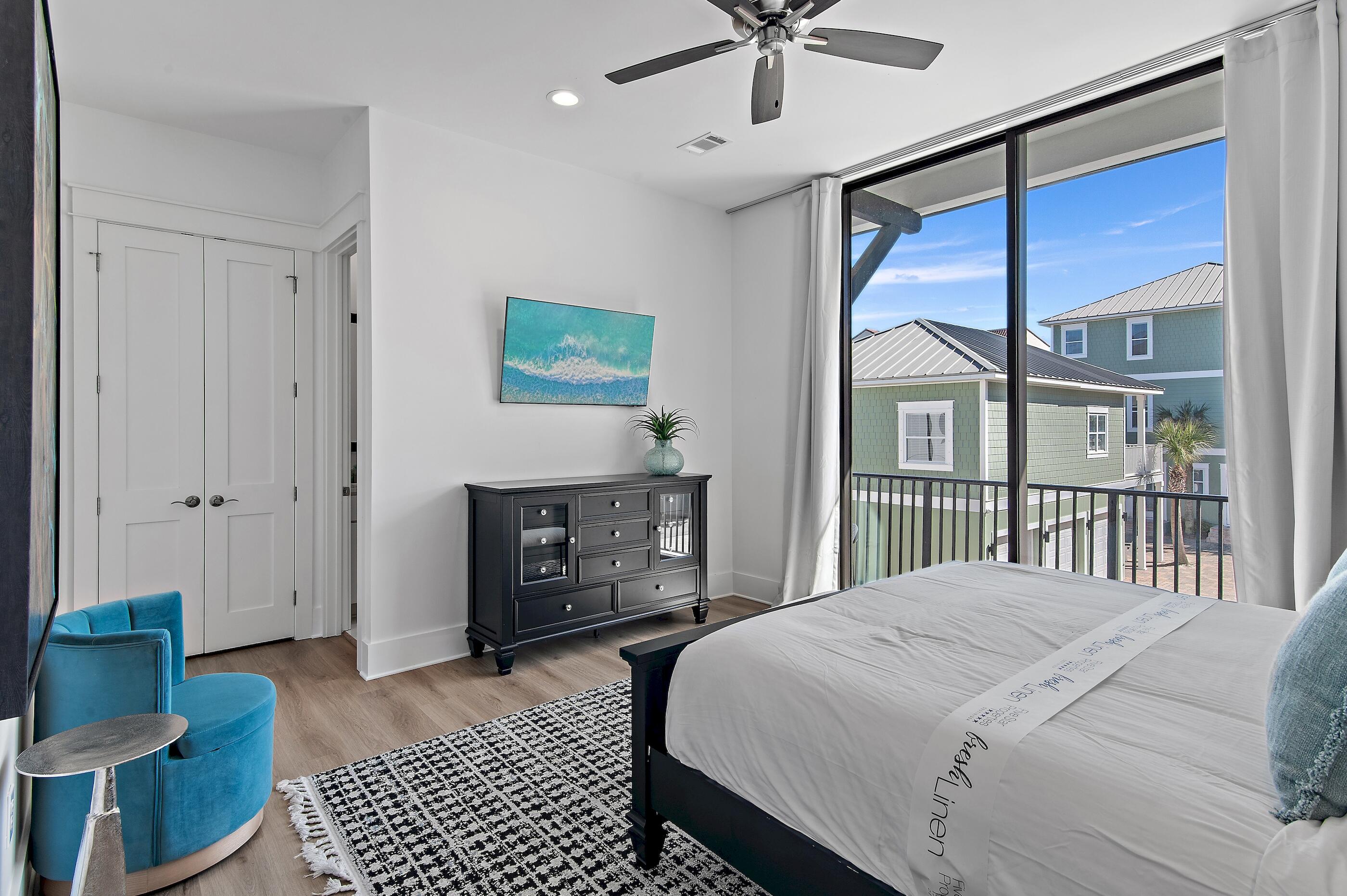SNOW DRIFT BEACH - Residential