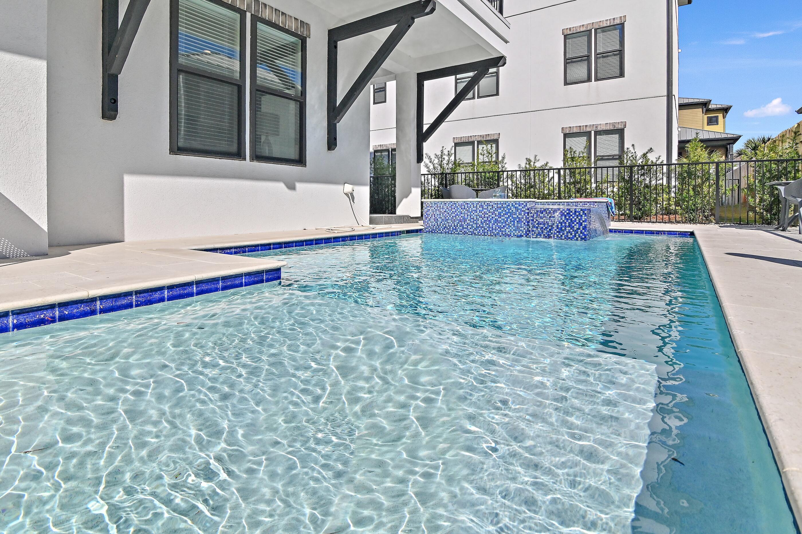 SNOW DRIFT BEACH - Residential